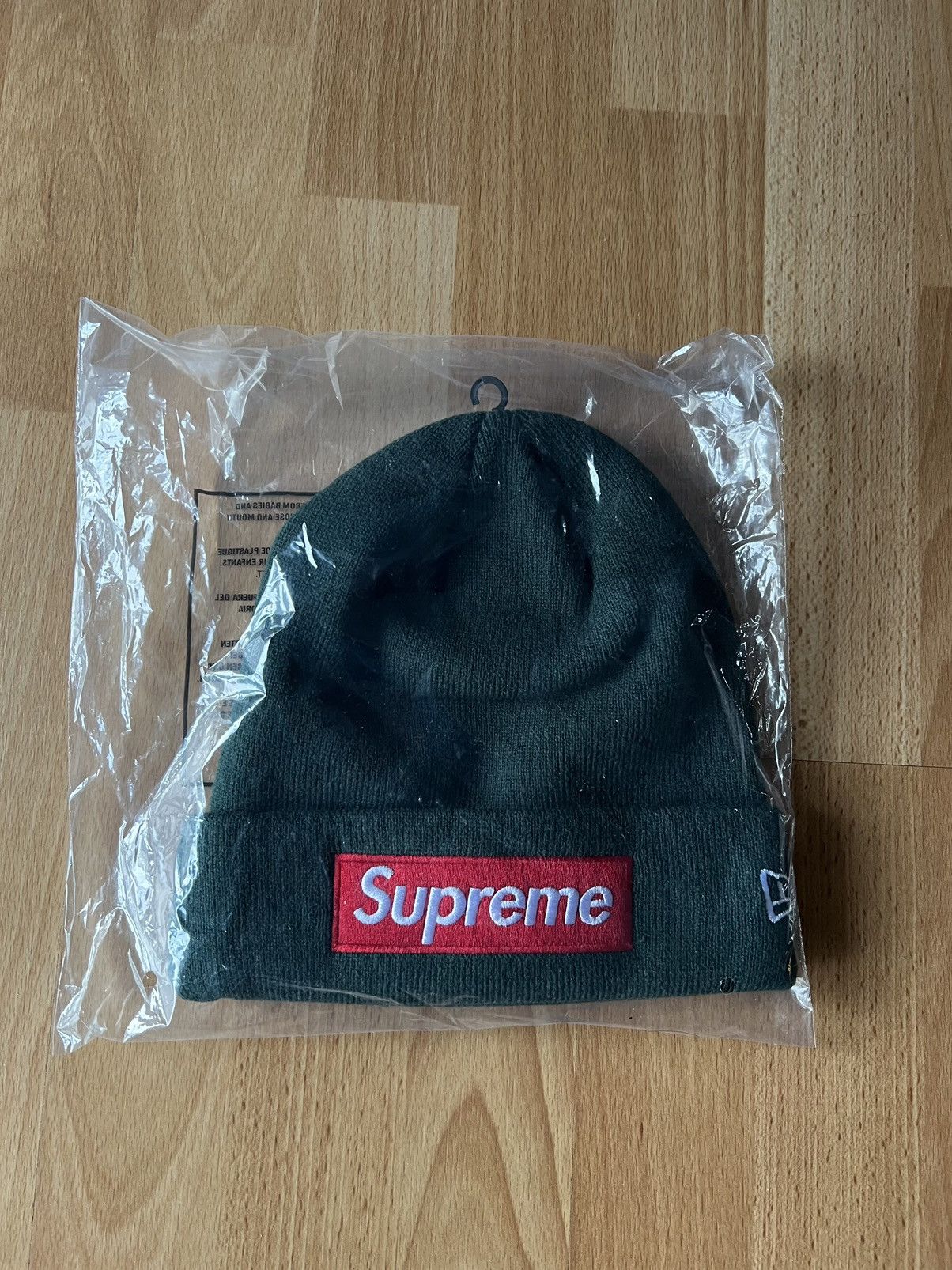 Supreme Supreme New Era Box Logo Beanie (FW22) Dark Pine Size ONE SIZE - 3 Thumbnail