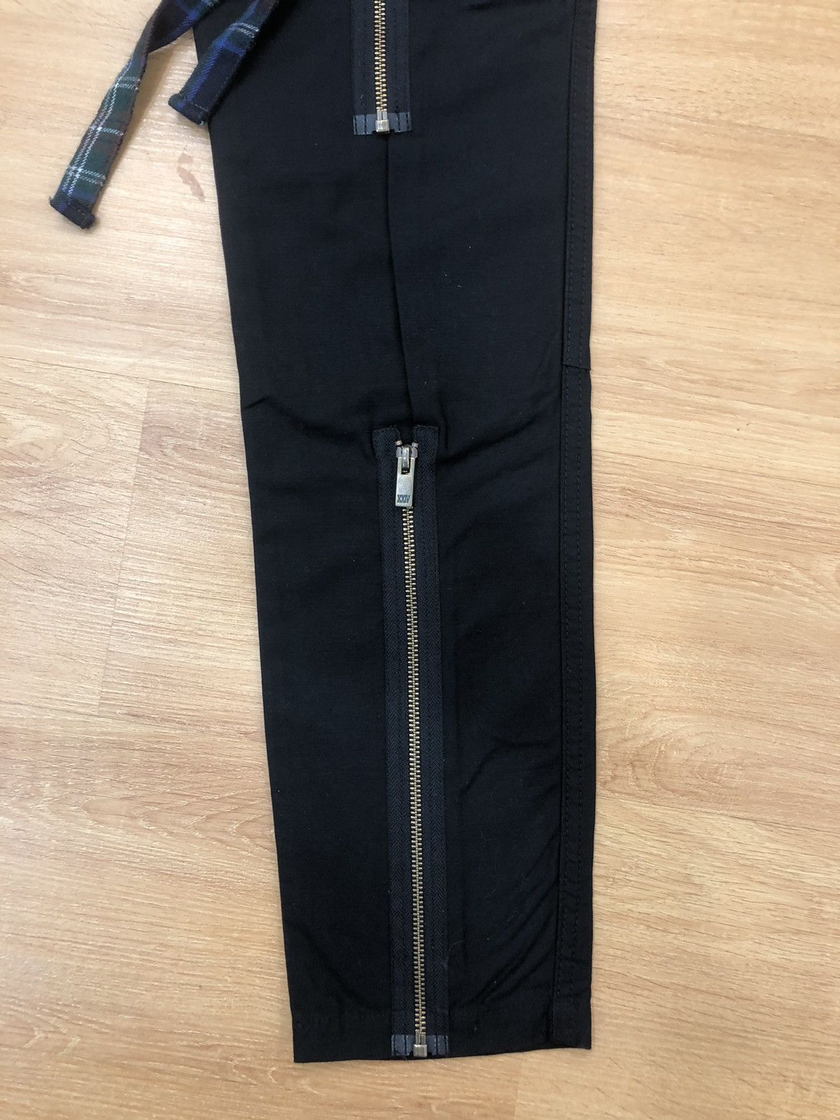 Japanese Brand Japanese FOUR Parachute Cargo Pants Multipocket Bondage Size US 32 / EU 48 - 11 Thumbnail