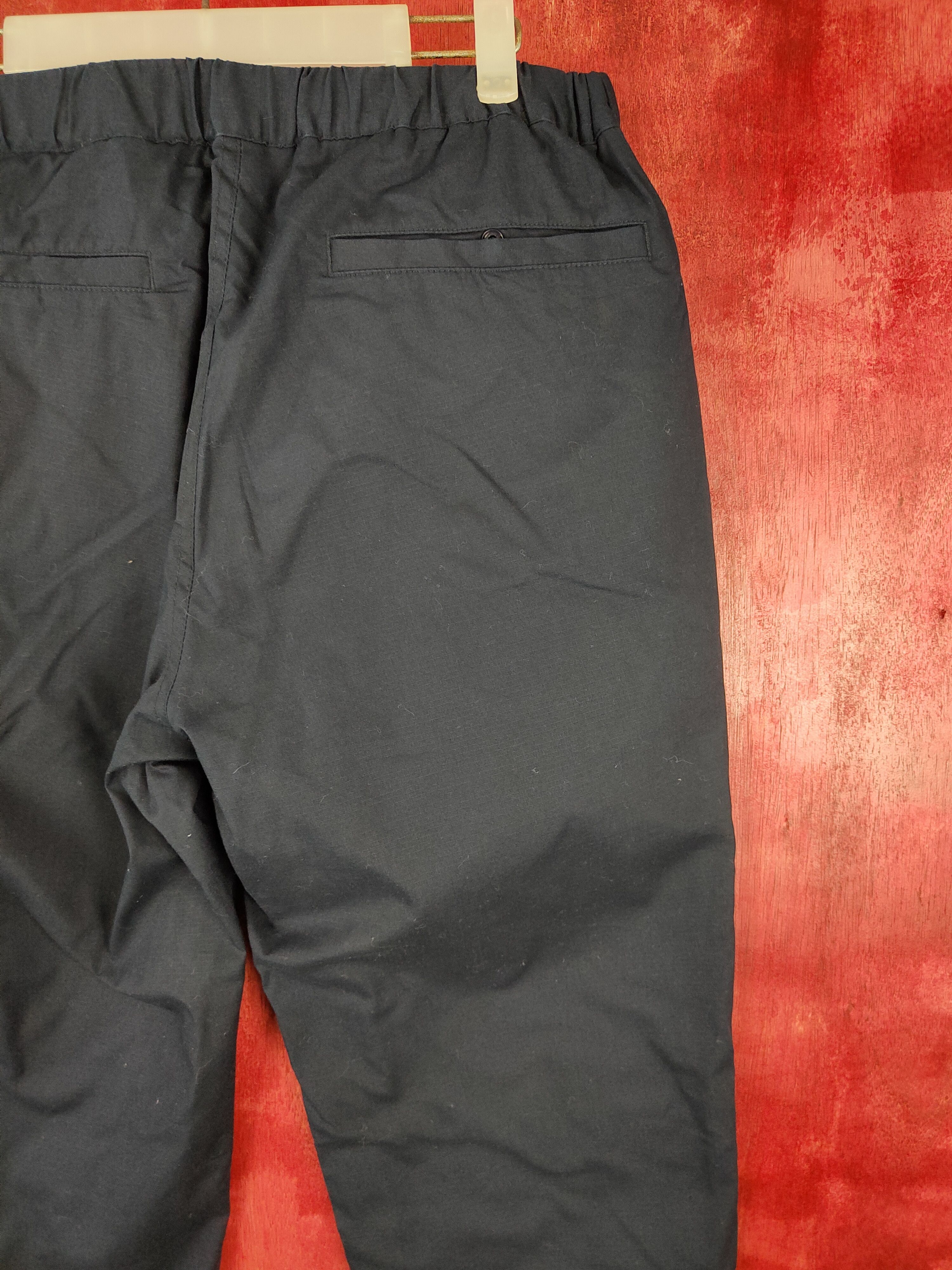 Japanese Brand × Uniqlo Uniqlo dark blue multi pocket tactical cargo pant #S347 Size US 33 - 11 Thumbnail