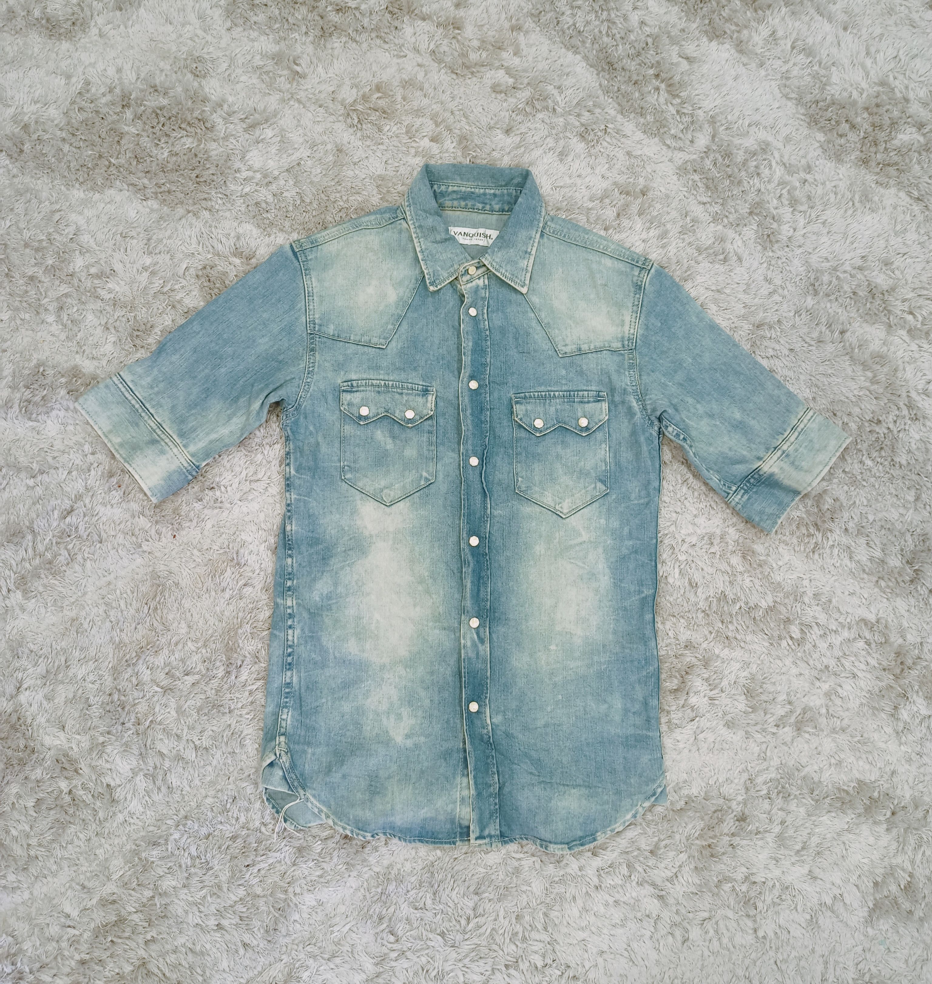 Japanese Brand Vintage Vanquish Short Sleeve Denim Jacket Size US M / EU 48-50 / 2 - 1 Thumbnail