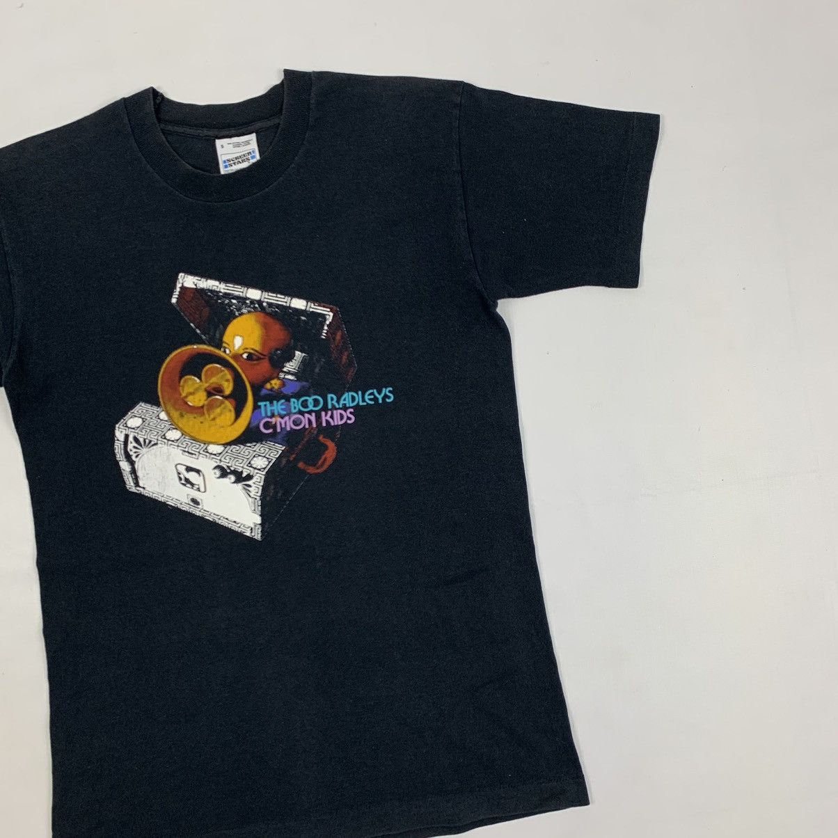 Band Tees Vintage The Boo Radleys Band C’mon Kids Album Promote Shirt Size US S / EU 44-46 / 1 - 3 Thumbnail
