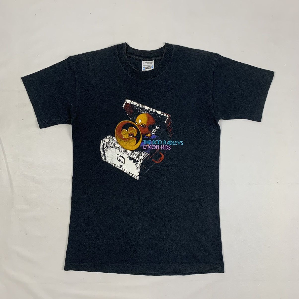Band Tees Vintage The Boo Radleys Band C’mon Kids Album Promote Shirt Size US S / EU 44-46 / 1 - 1 Thumbnail