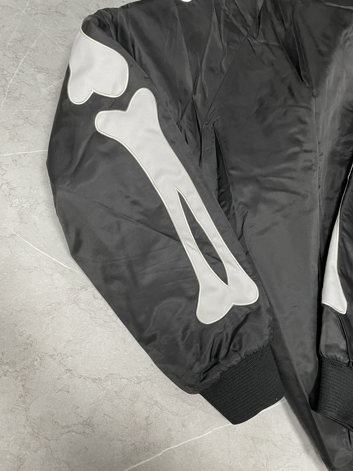 CHALLENGER Challenger Japan Black Nylon Bone Bomber Jacket XL Size US XL / EU 56 / 4 - 10 Thumbnail