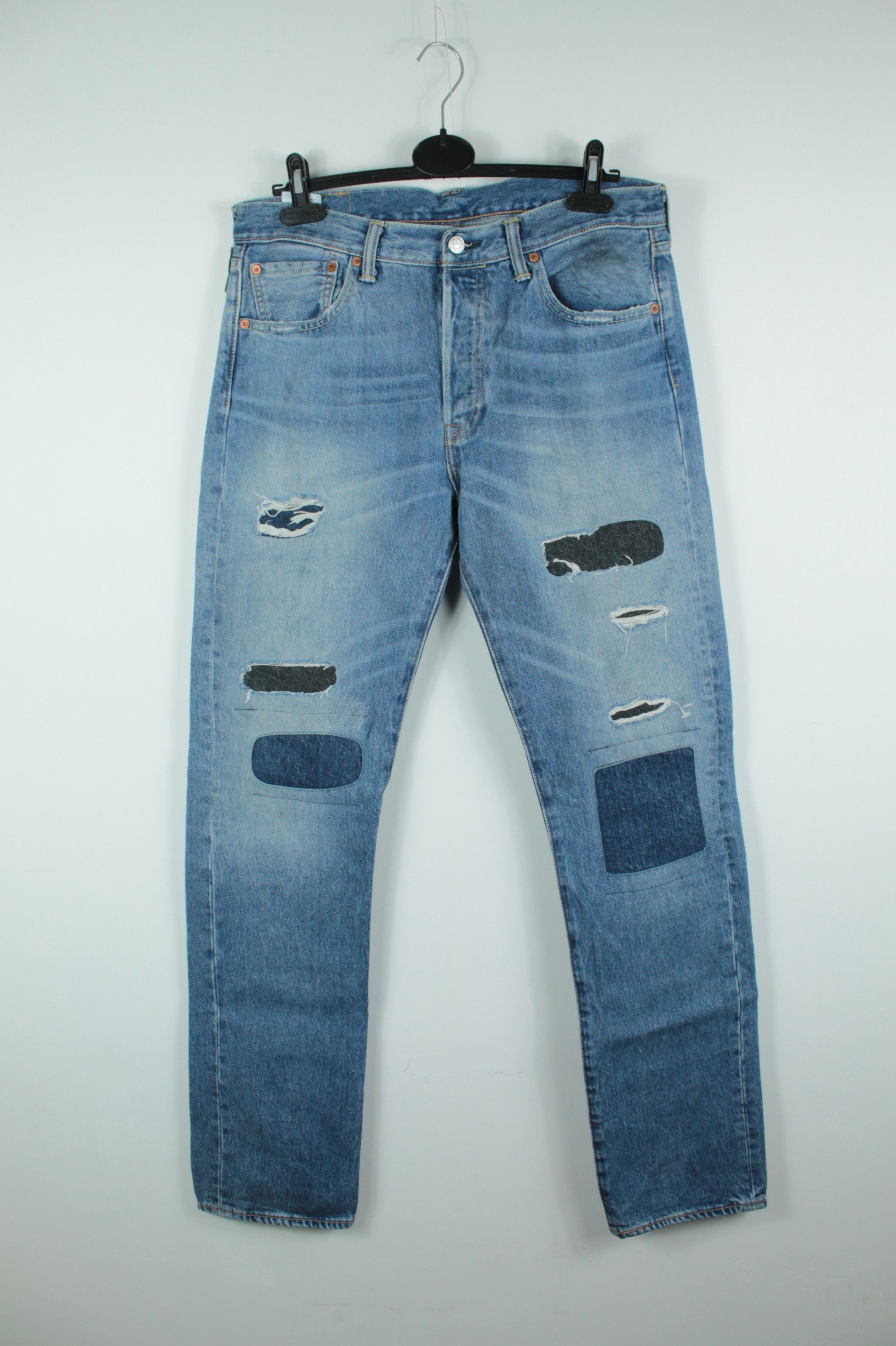 Levi's Levi's 501 Original Fit Distressed Blue Denim Straight Jeans Size US 32 / EU 48 - 2 Thumbnail