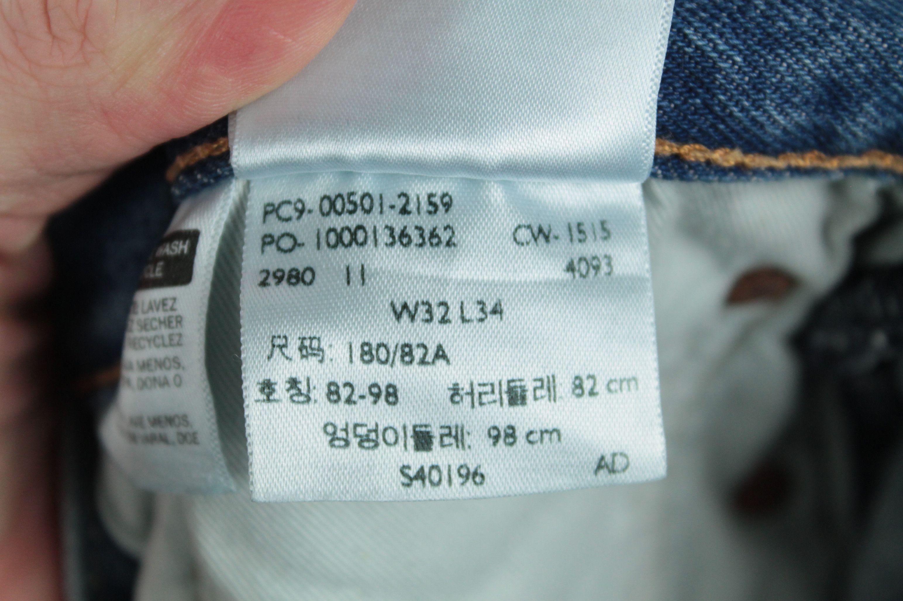 Levi's Levi's 501 Original Fit Distressed Blue Denim Straight Jeans Size US 32 / EU 48 - 10 Thumbnail