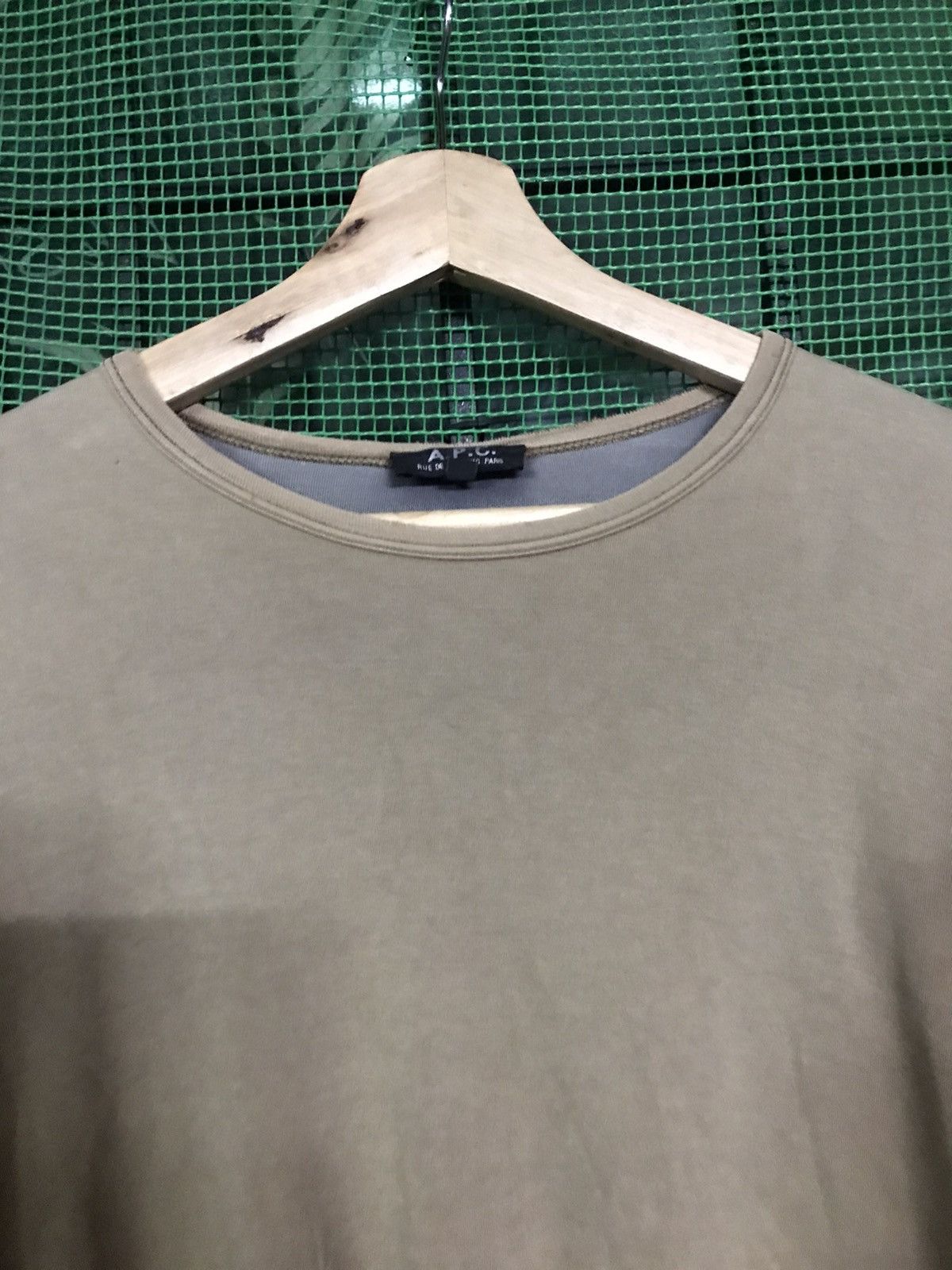 A.P.C. A.P.C Faded Tshirt Long Sleeve Crewneck Size US M / EU 48-50 / 2 - 5 Thumbnail