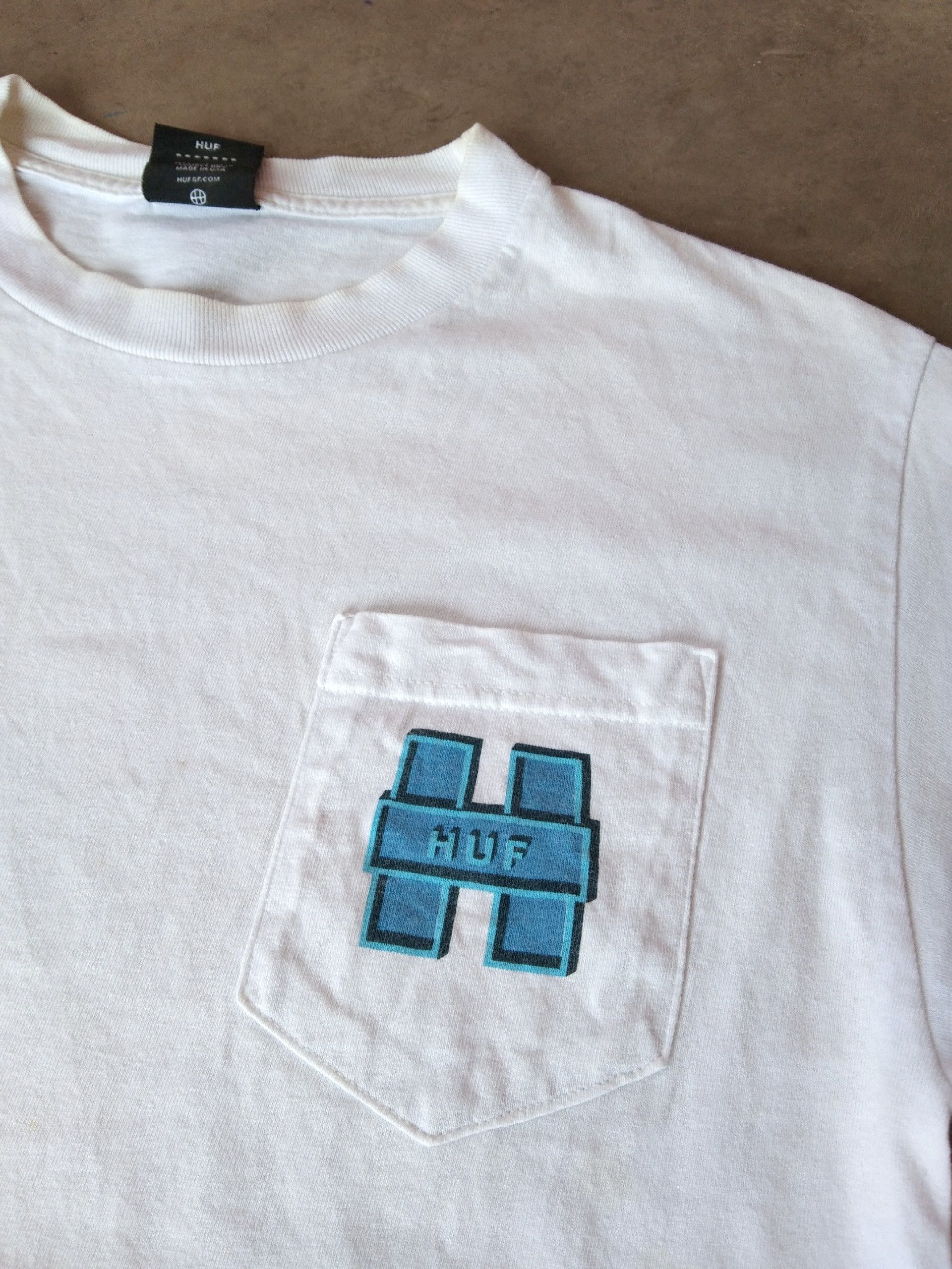 Huf × Vintage Huf Pocket Tee Logo Very Rare Made In USA Size US M / EU 48-50 / 2 - 2 Thumbnail