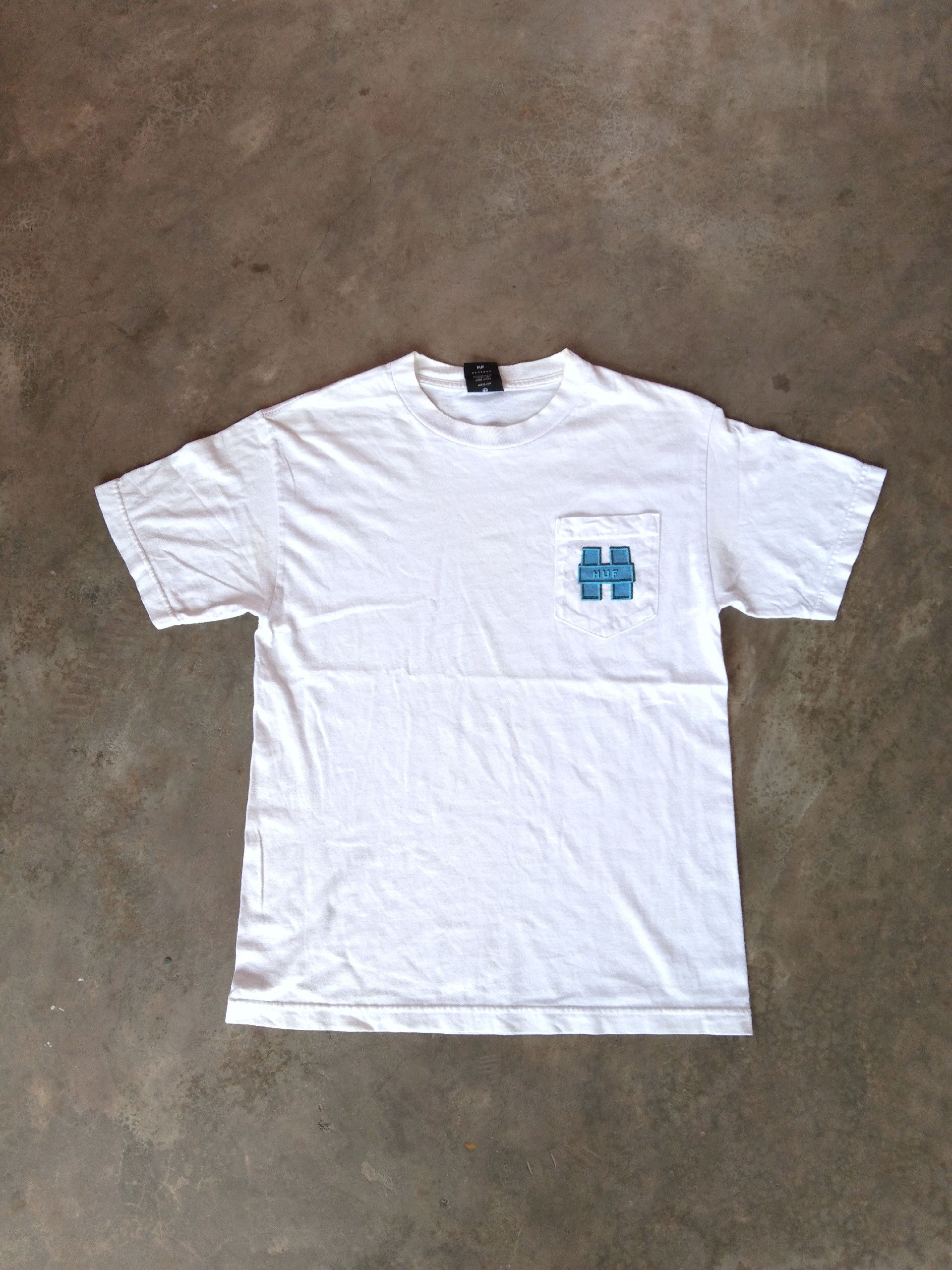 Huf × Vintage Huf Pocket Tee Logo Very Rare Made In USA Size US M / EU 48-50 / 2 - 1 Thumbnail