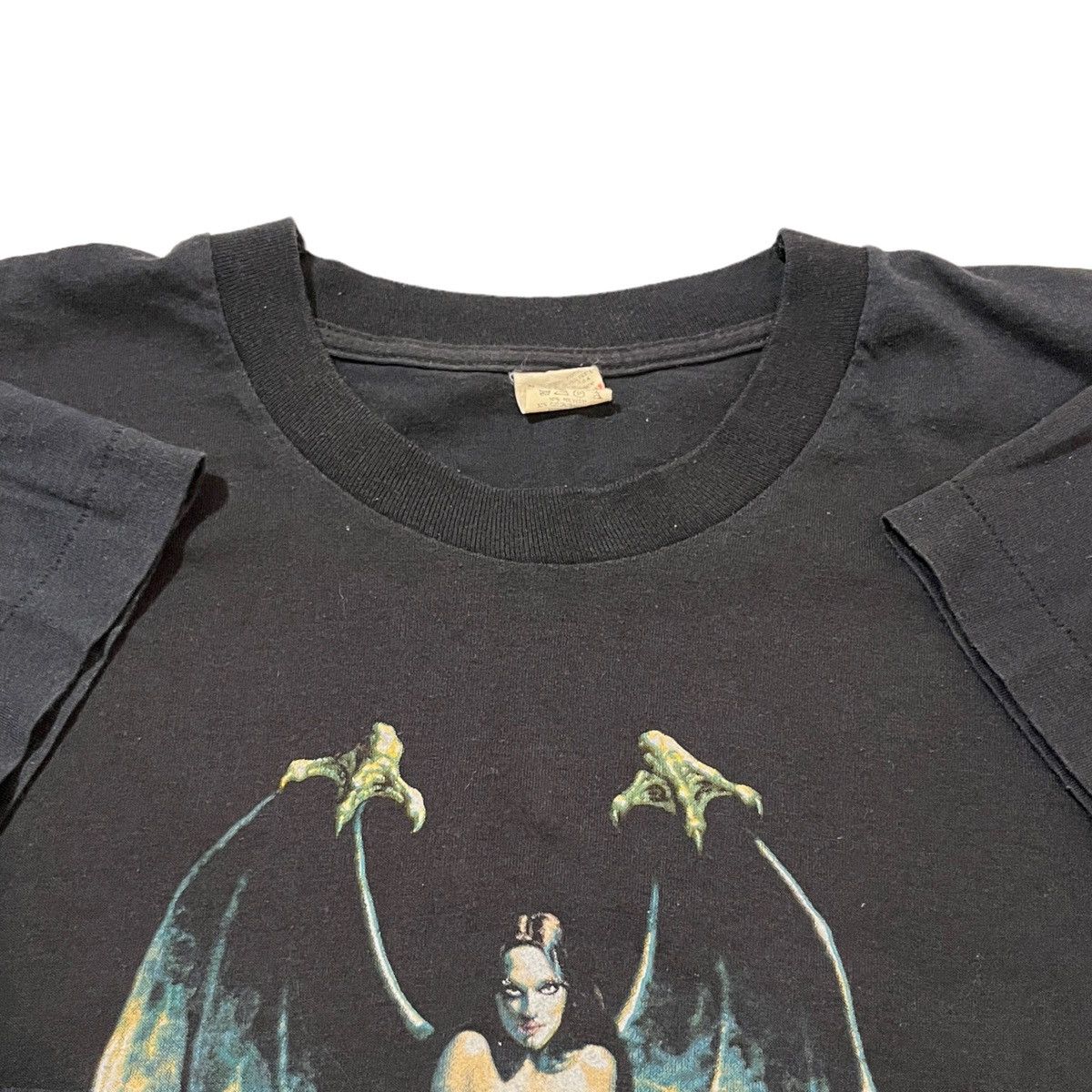 Vintage 1987 Boris Vallejo Winged Lady On A Sea Monster Tee Size US M / EU 48-50 / 2 - 3 Thumbnail