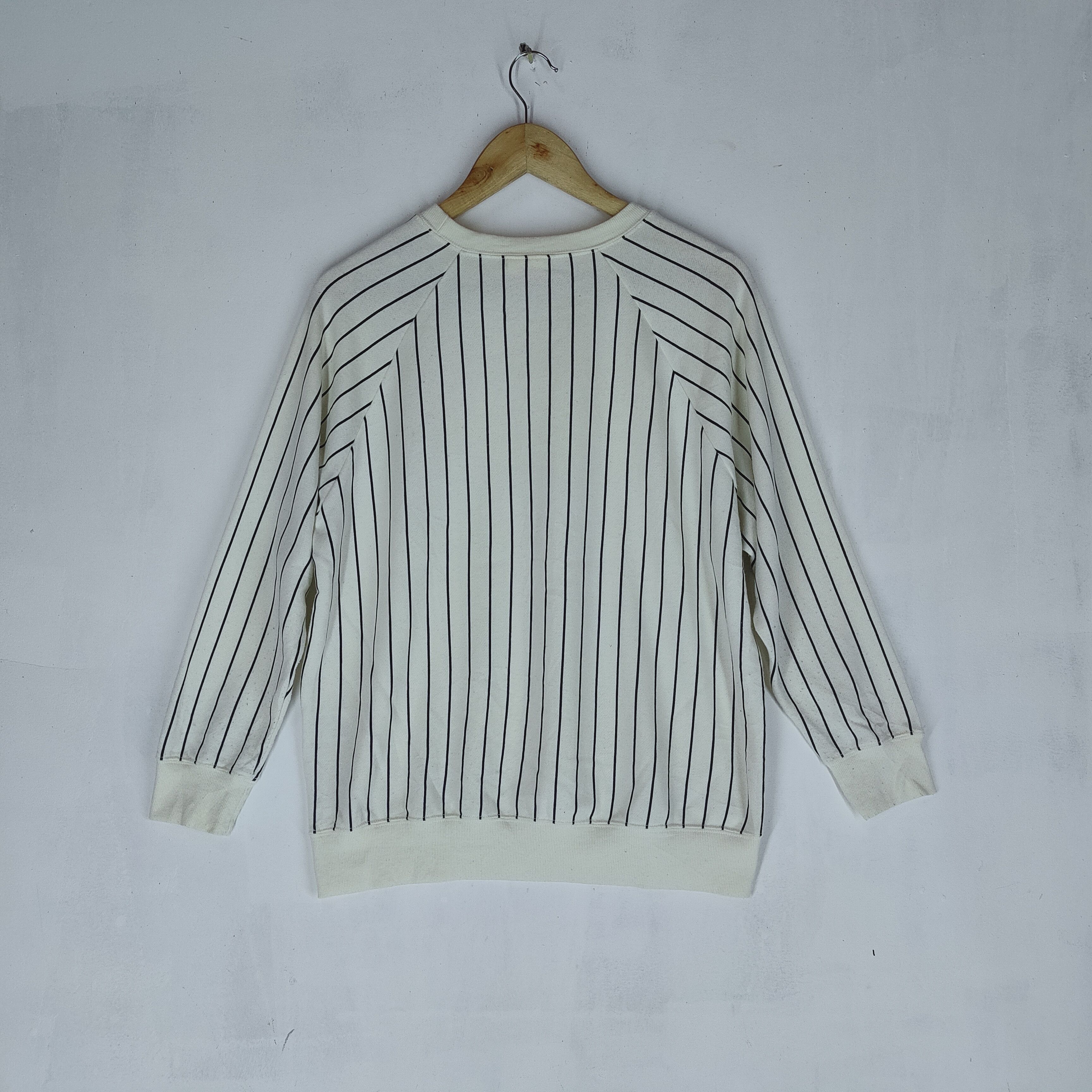 Marvel Comics MARVEL STRIPE SWEATSHIRT Big Spellout Logo White Size US L / EU 52-54 / 3 - 6 Thumbnail