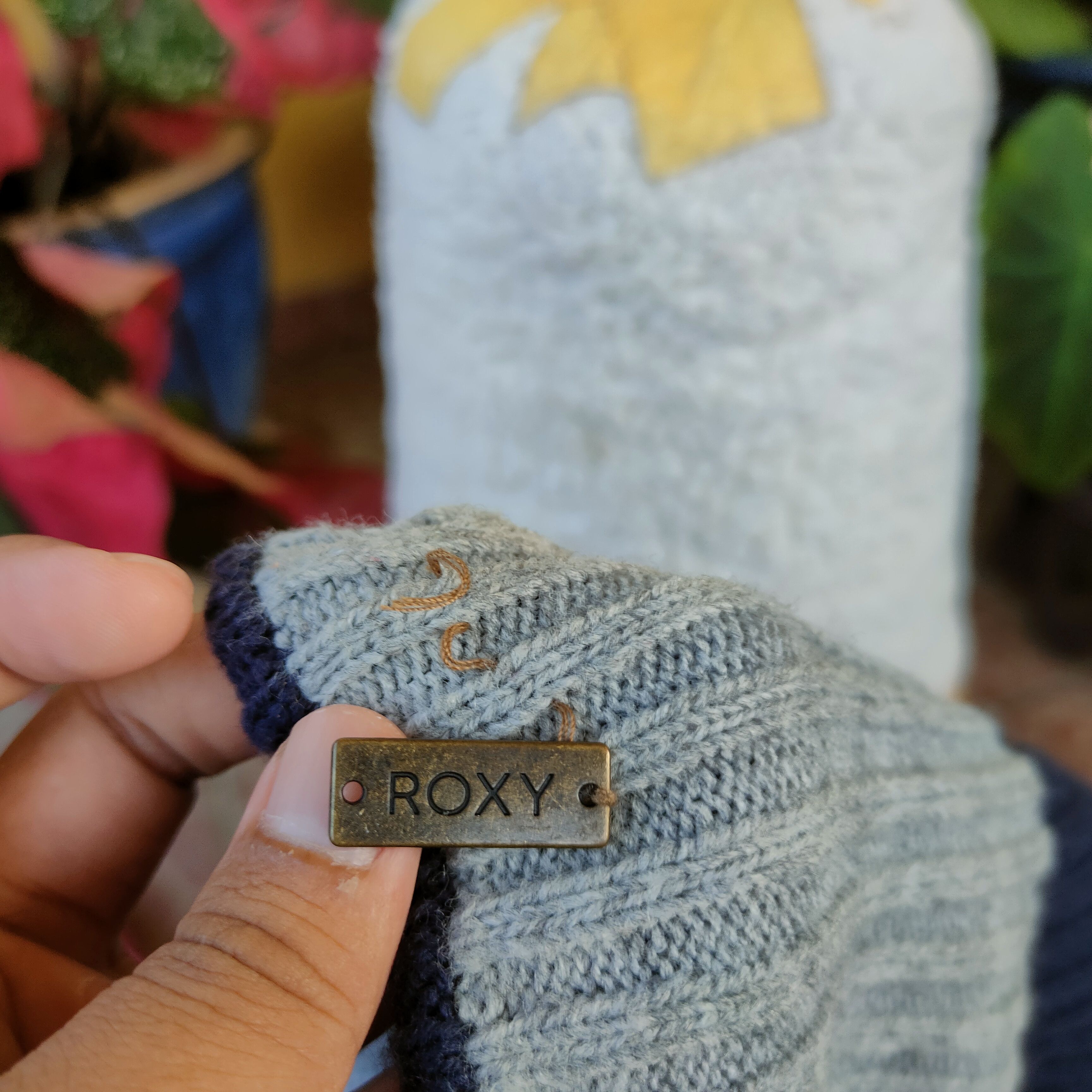Other ROXY Neck Gaiter Embroidery Logo Winter Style Fashion Size ONE SIZE - 5 Thumbnail