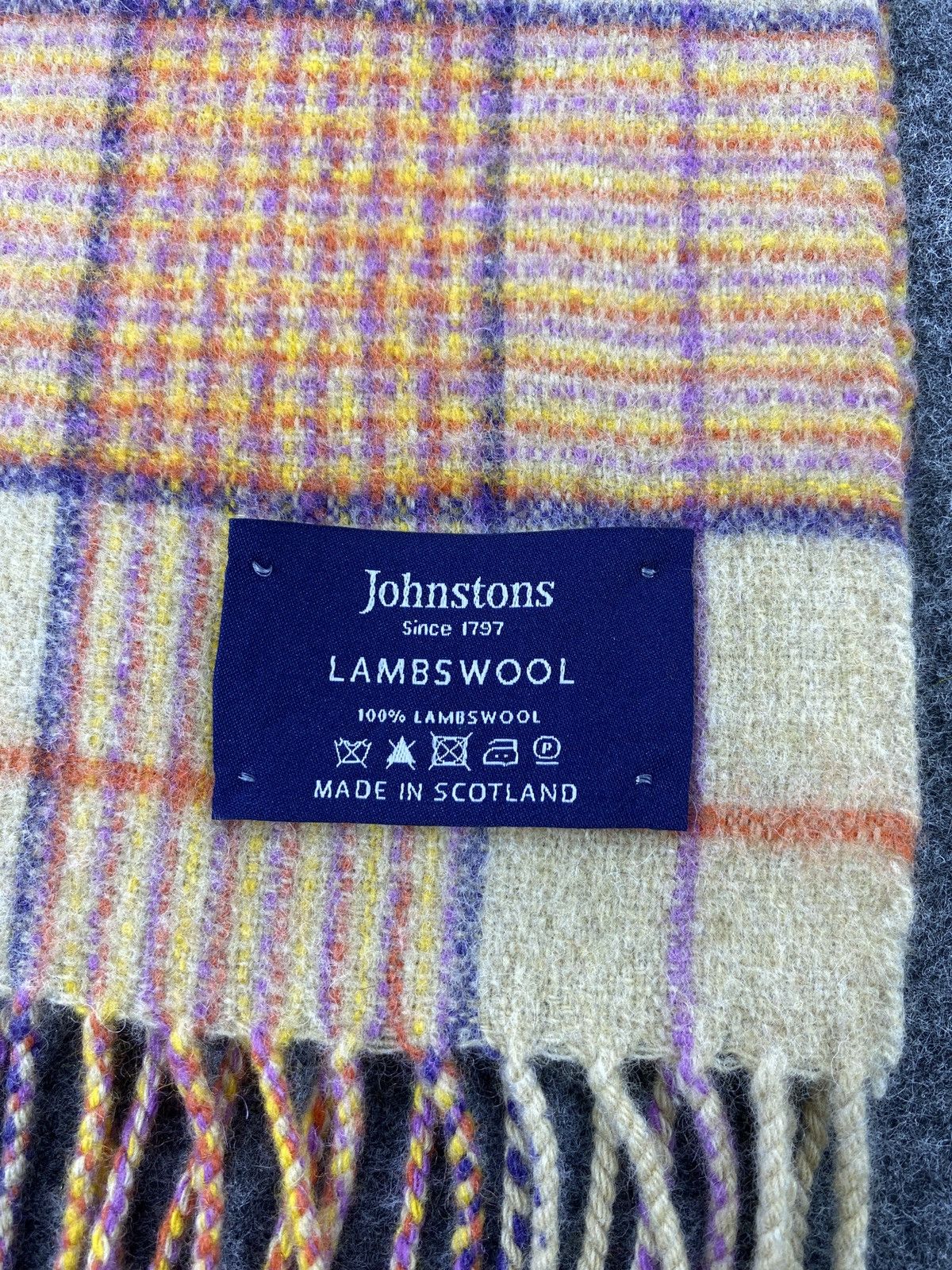 Johnstons Of Elgin JOHNSTONS OF ELGIN Scarf / Muffler / Neckwear -T199 Size ONE SIZE - 4 Thumbnail
