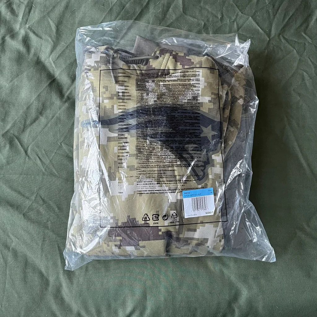 NFL Nike New England Patriots 2021 Salute to Service Camo Hoodie Size US M / EU 48-50 / 2 - 5 Thumbnail