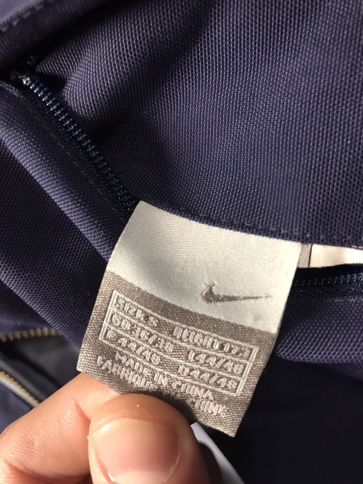 Nike × Vintage Nike Vintage Puffer Swoosh Y2K Vest Double Sided Size US M / EU 48-50 / 2 - 11 Thumbnail