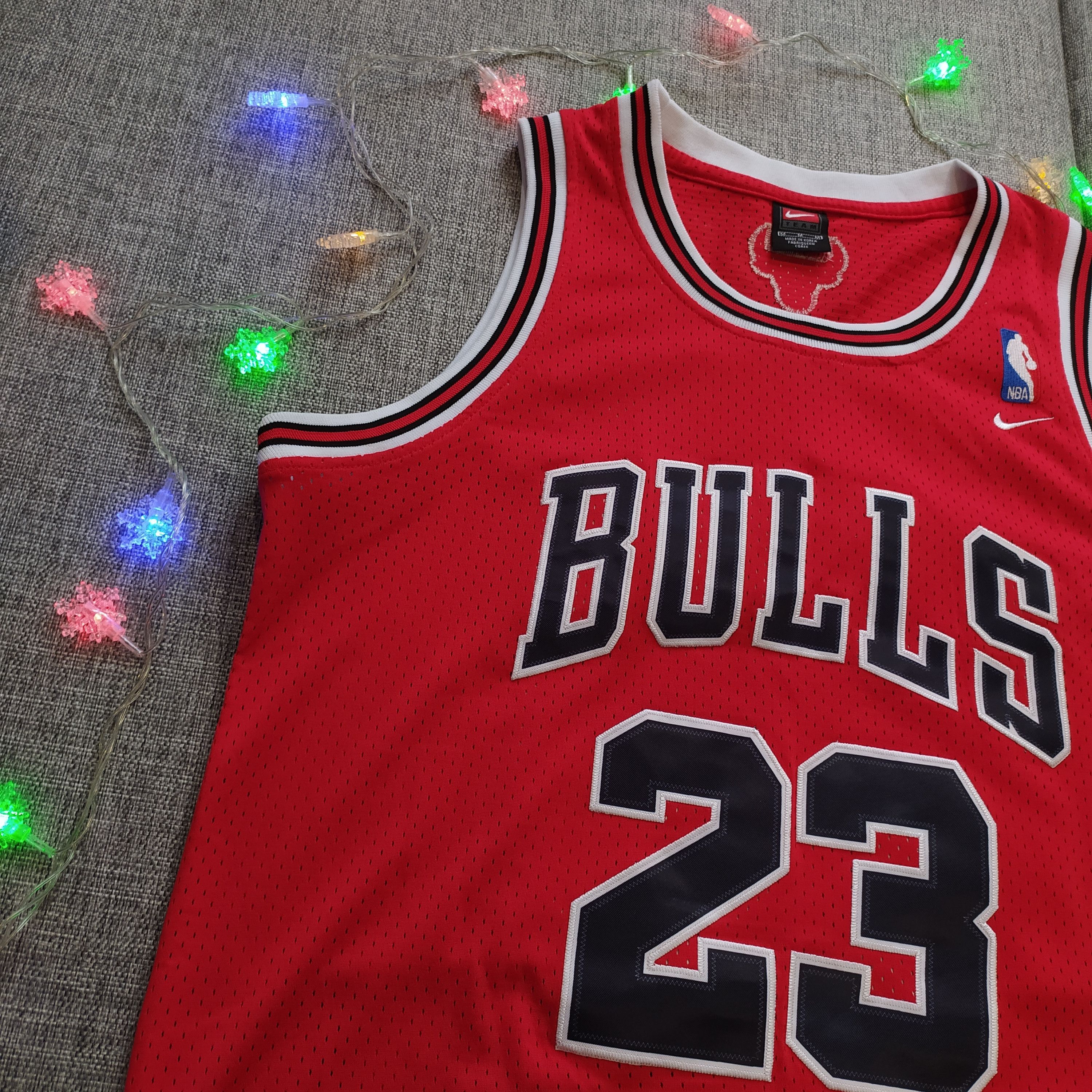 NBA × Nike Vintage 90s NBA Nike 23 Chicago Bulls Jordan Jersey Size US M / EU 48-50 / 2 - 2 Thumbnail