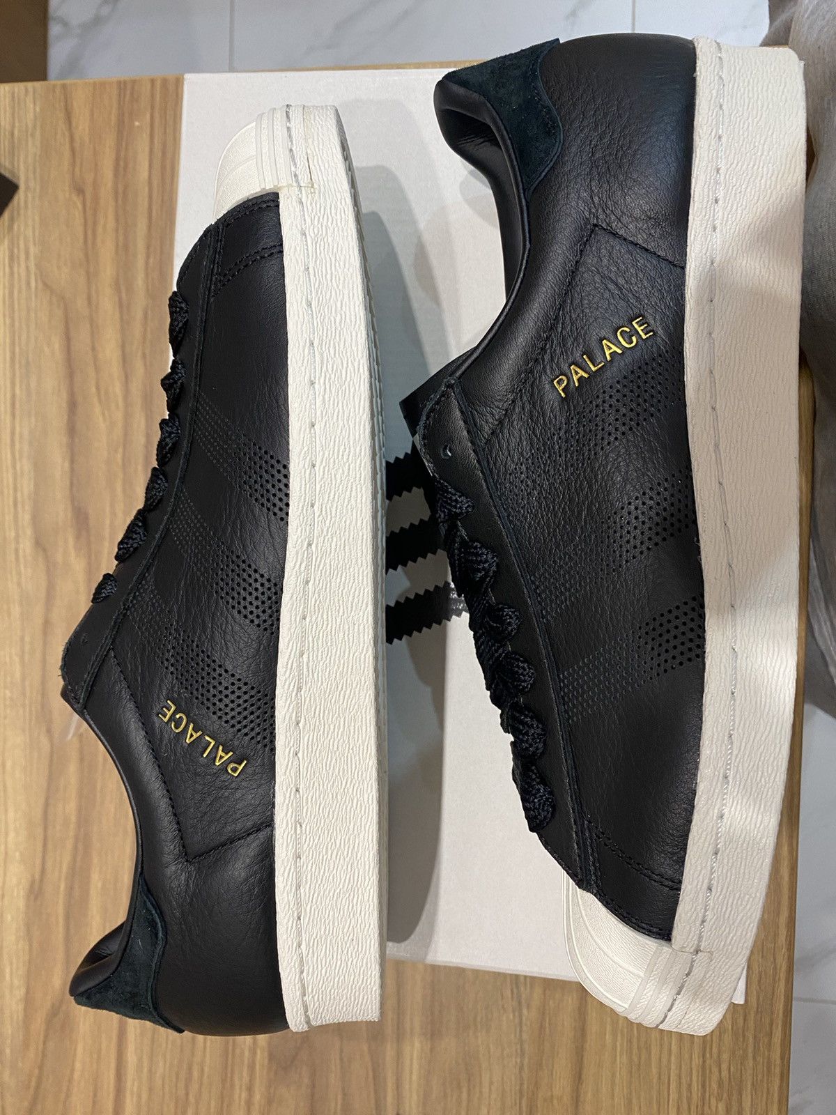 Adidas × Palace Palace Superstar Adidas Size US 9.5 / EU 42-43 - 6 Thumbnail