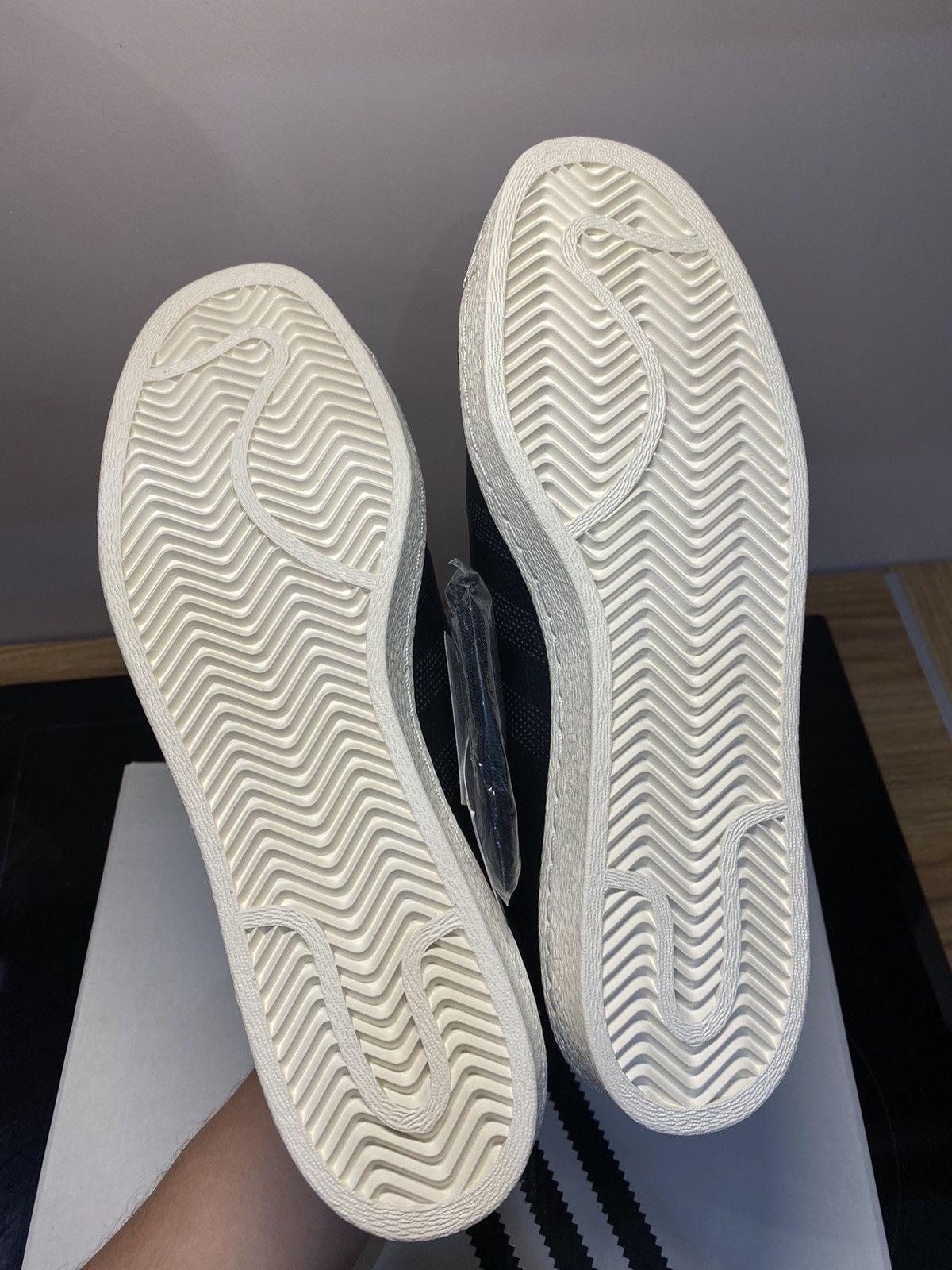 Adidas × Palace Palace Superstar Adidas Size US 9.5 / EU 42-43 - 8 Thumbnail