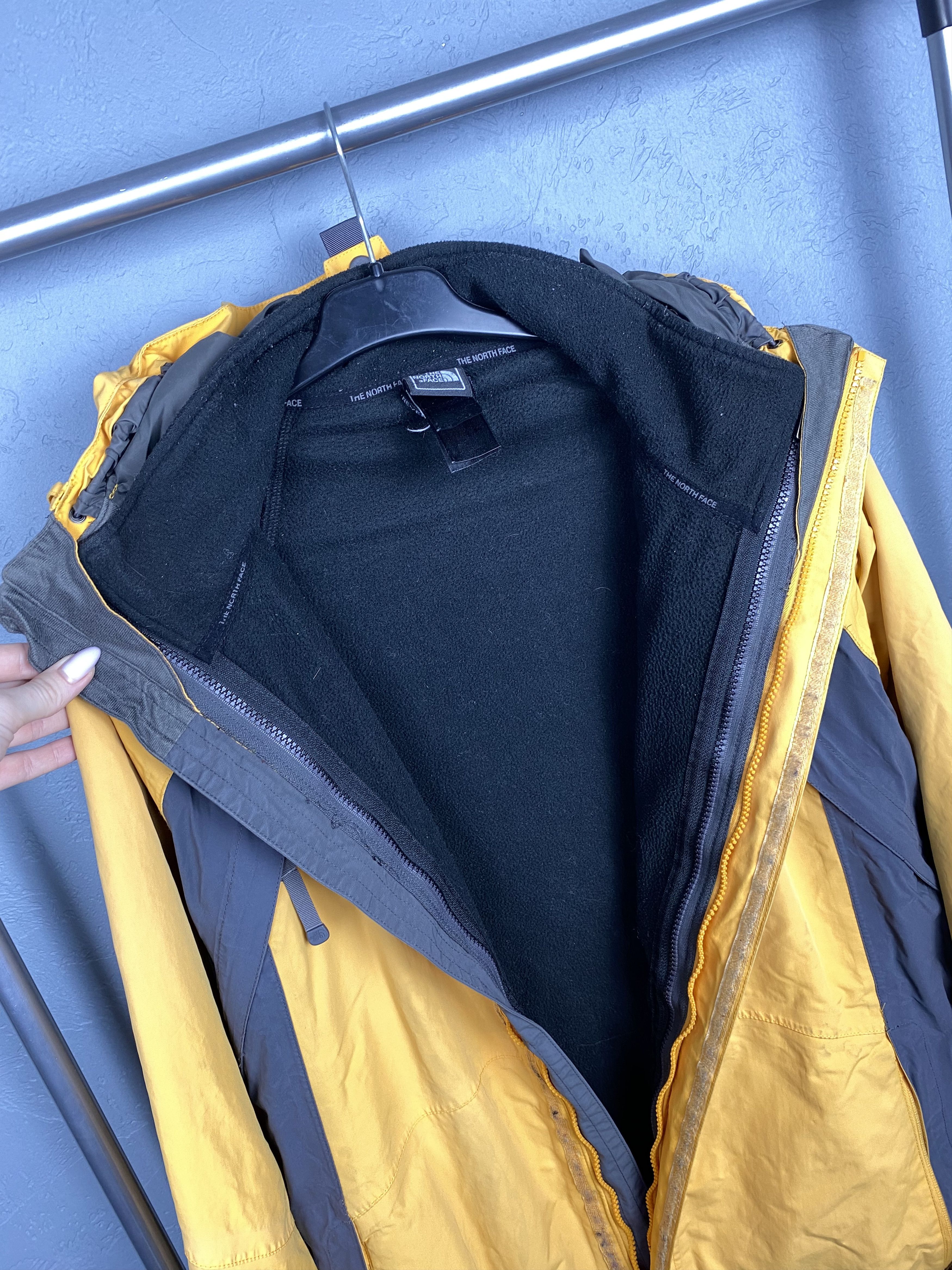 The North Face The North Face Vintage Sun Faded Jacket with Fleece Lining Size US L / EU 52-54 / 3 - 7 Thumbnail