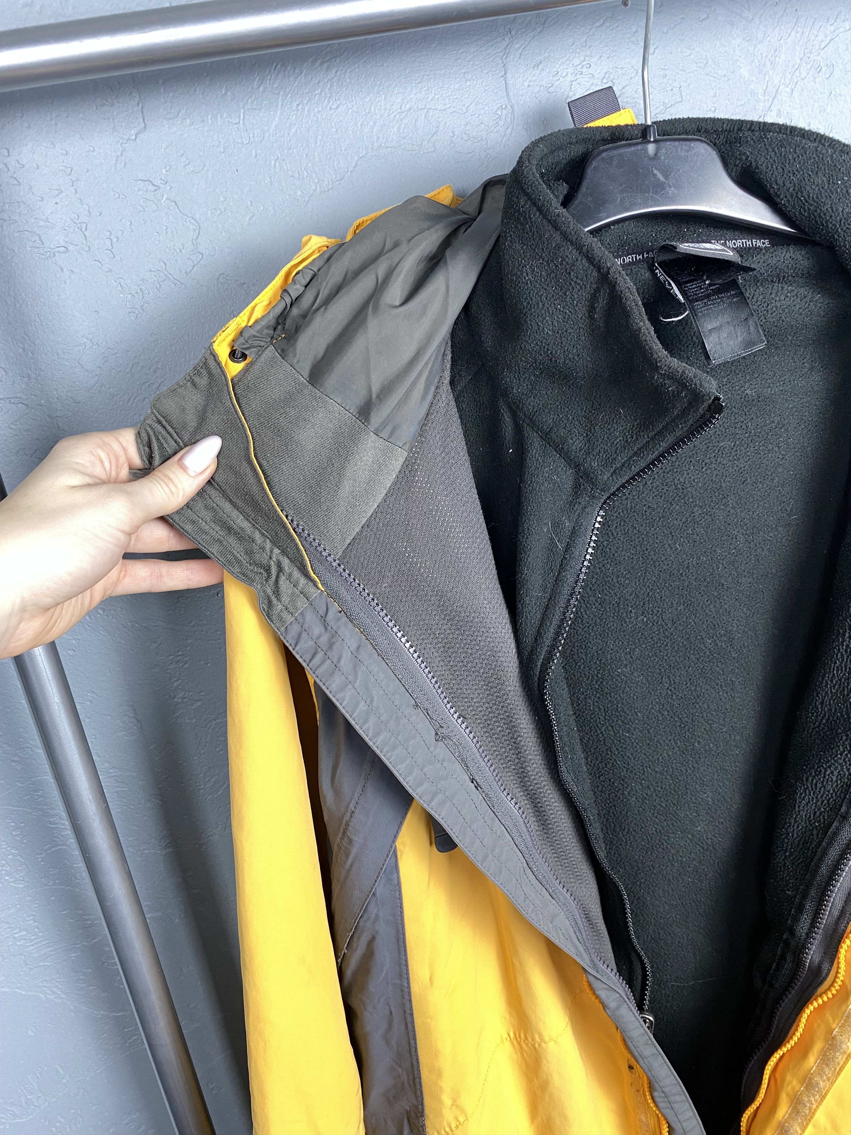 The North Face The North Face Vintage Sun Faded Jacket with Fleece Lining Size US L / EU 52-54 / 3 - 8 Thumbnail