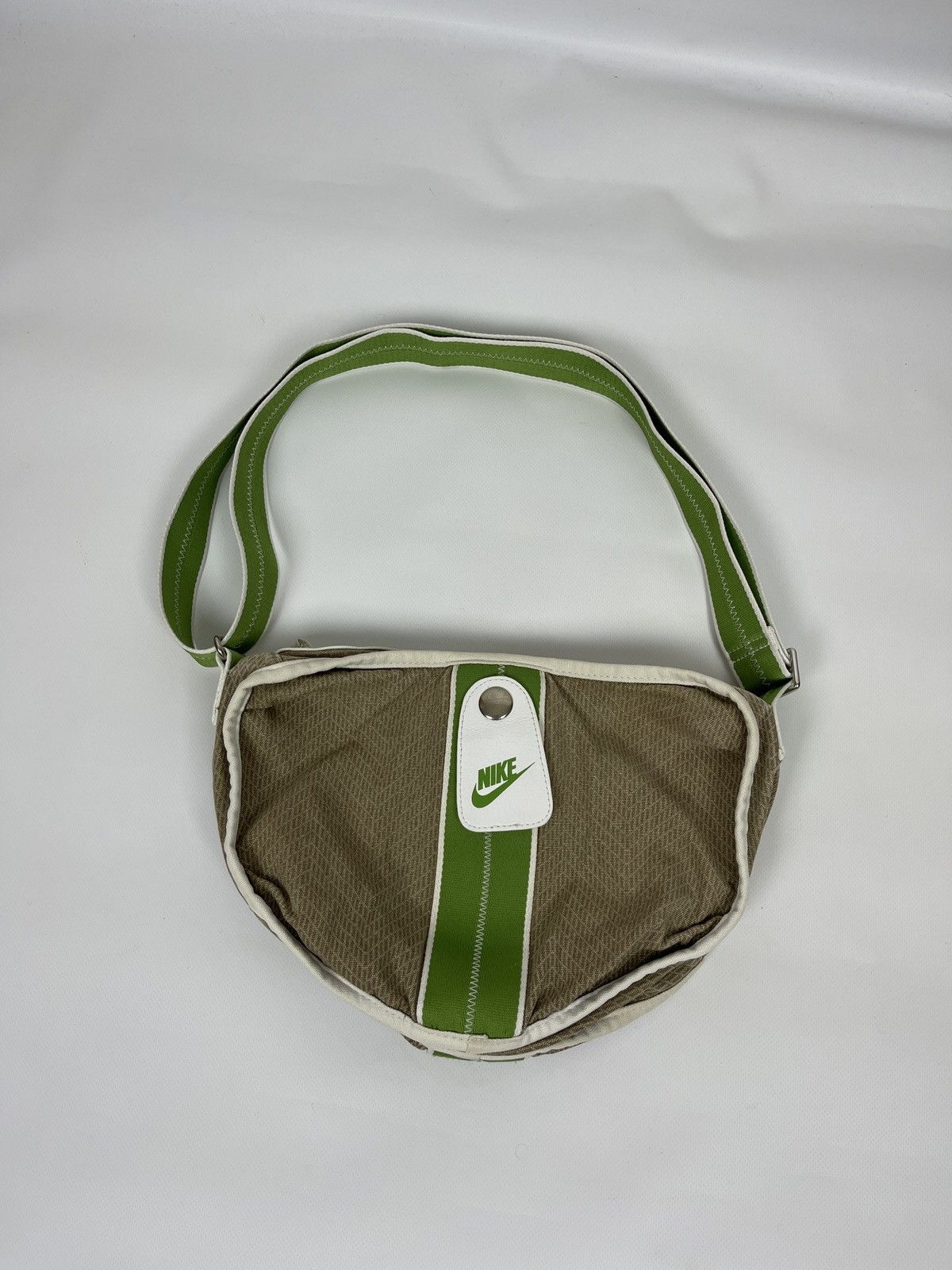 Nike vintage y2k pattern shoulder hand bag small