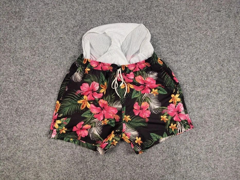 Vintage Vintage 90's Flowers Art Casual Shorts Streetwear Hawaiian Size US 34 / EU 50 - 7 Thumbnail