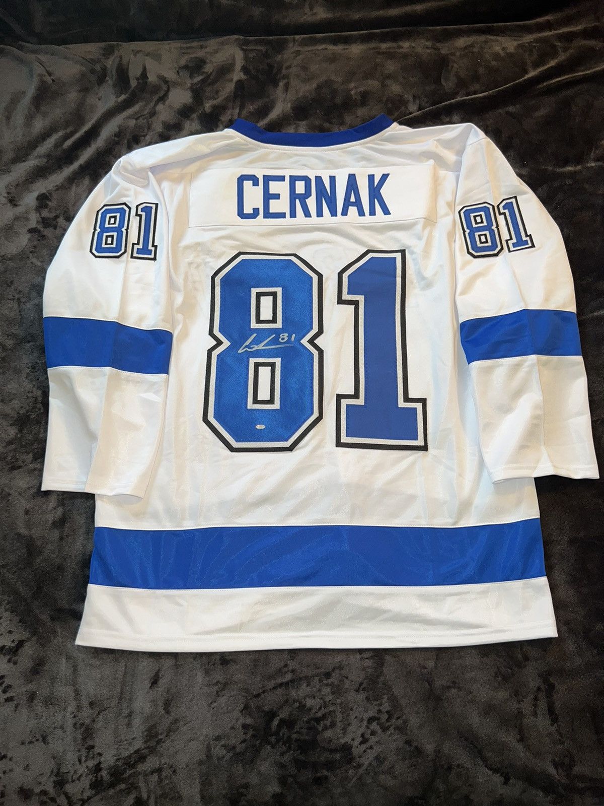 ERIK CERNAK SIGNED CUSTOM XL TAMPA BAY LIGHTNING JERSEY, JSA COA #AG37542