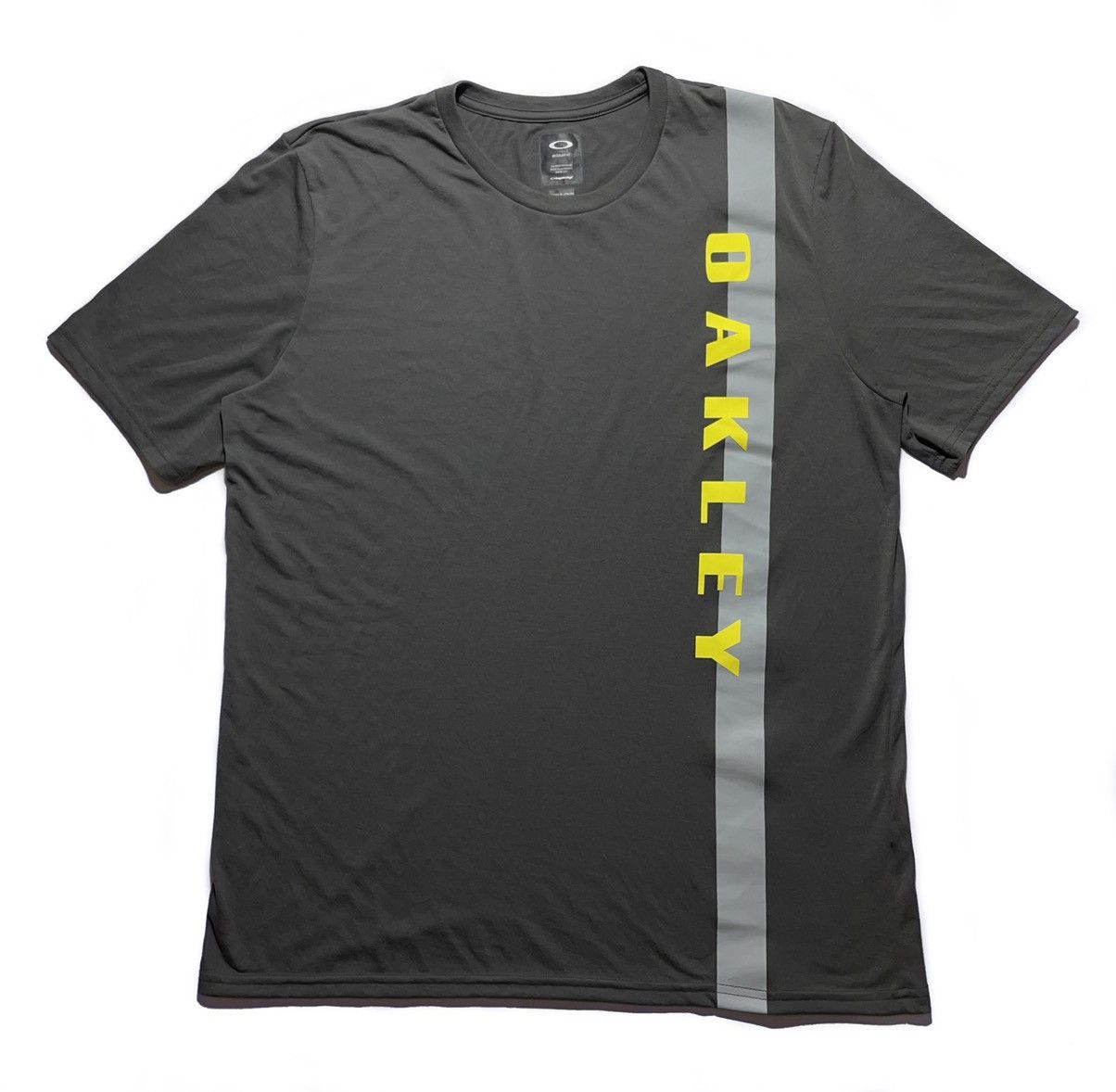 Oakley Oakley Bog Logo T-shirt Size US XL / EU 56 / 4 - 1 Thumbnail