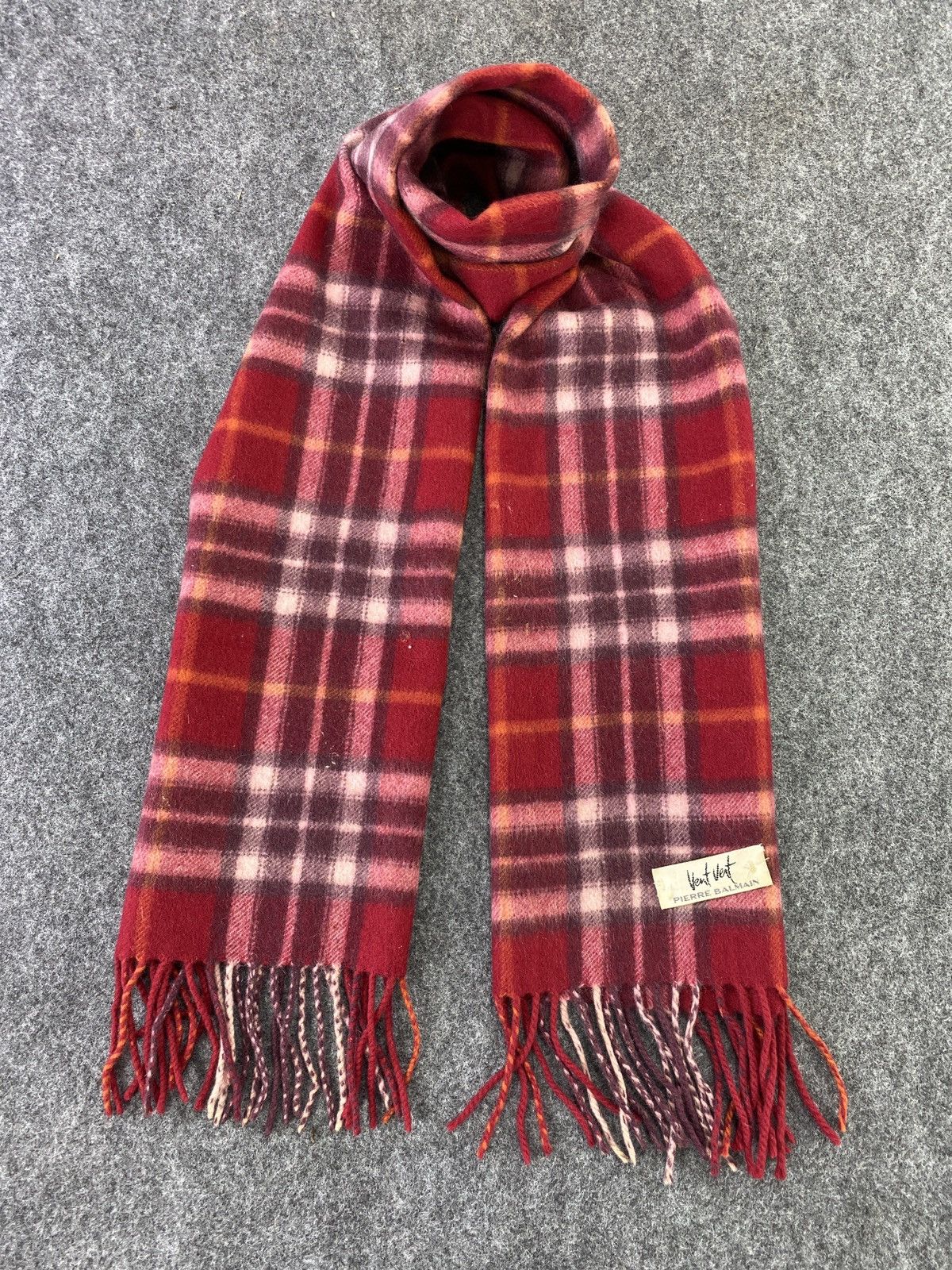 Pierre Balmain Vent Vert By PIERRE BALMAIN Scarf / Muffler / Neckwear -T201 Size ONE SIZE - 1 Thumbnail