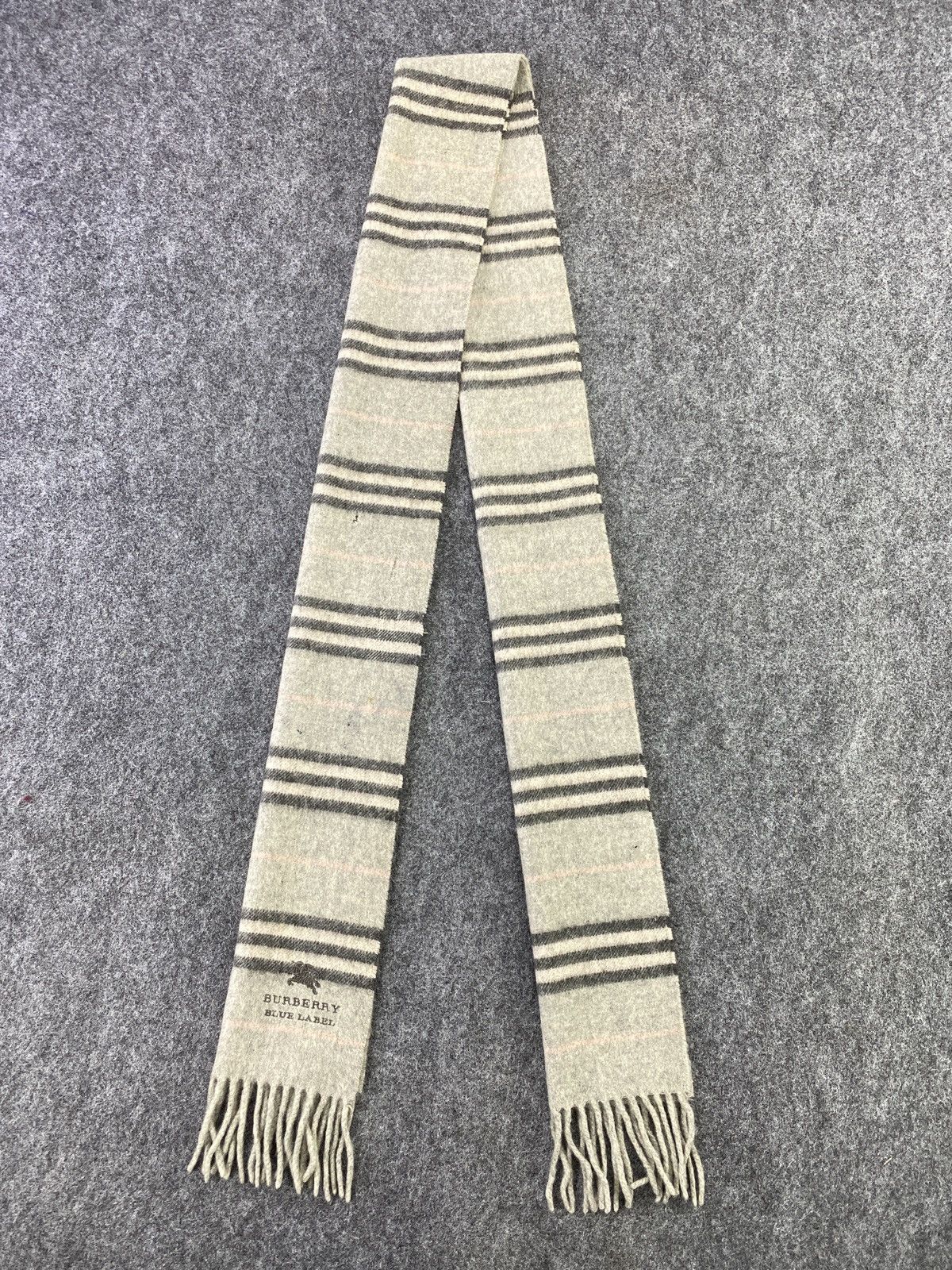 Burberry Vintage BURBERRY LONDON BLUE LABEL Scarf/Muffler -T202 Size ONE SIZE - 4 Thumbnail
