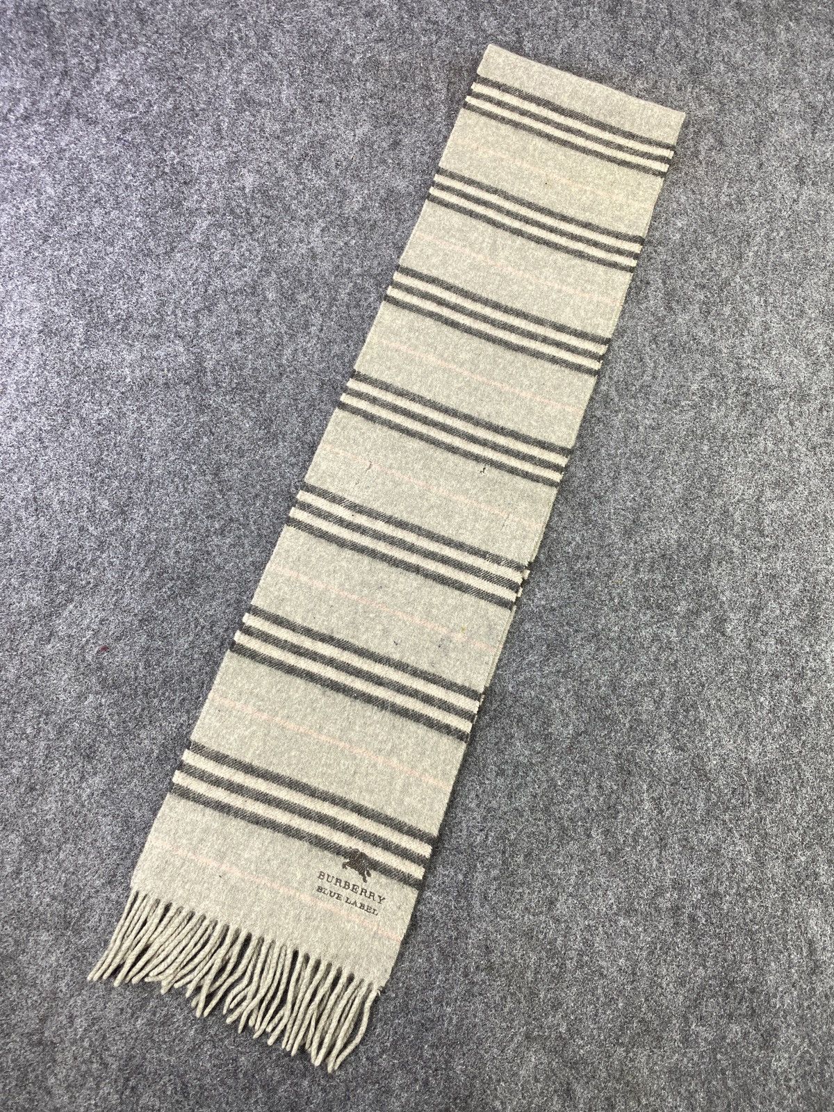 Burberry Vintage BURBERRY LONDON BLUE LABEL Scarf/Muffler -T202 Size ONE SIZE - 2 Thumbnail