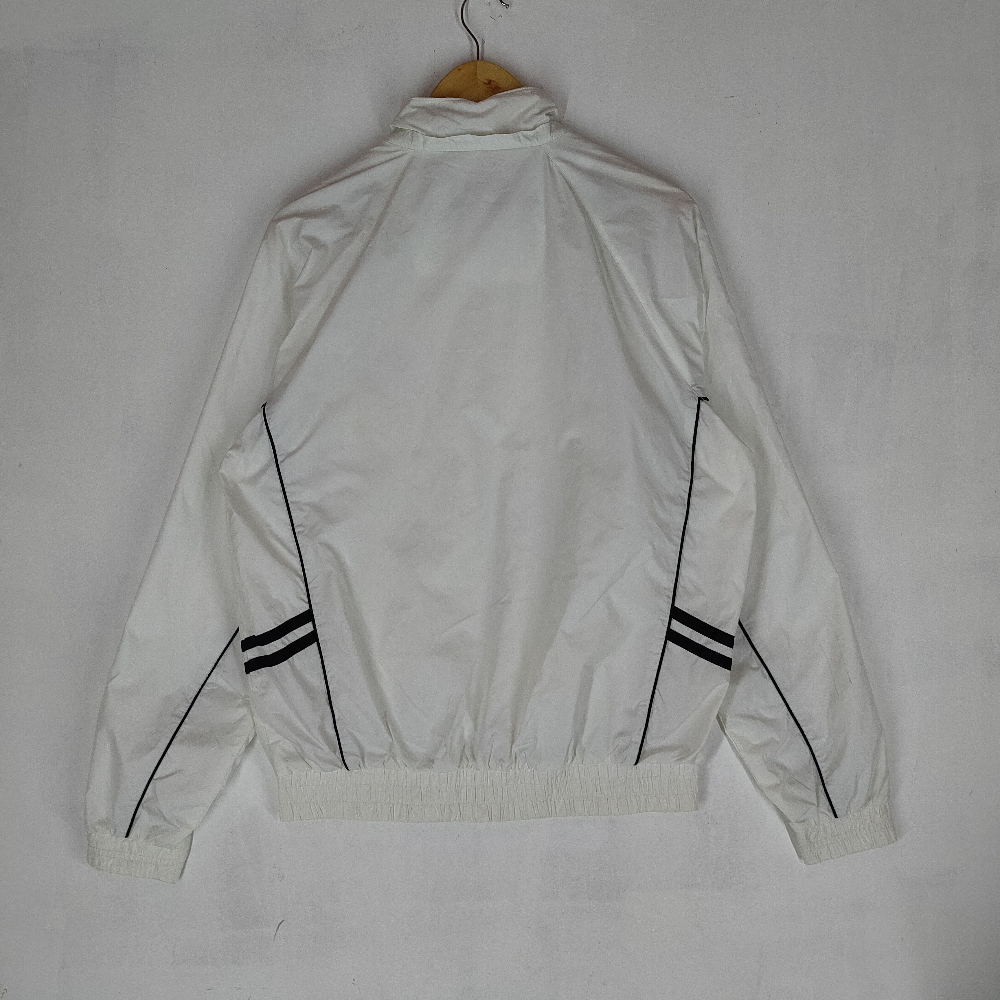 Helly Hansen HELLY HANSEN Embroidery Logo Full Zipper Windbreaker Size US L / EU 52-54 / 3 - 6 Thumbnail