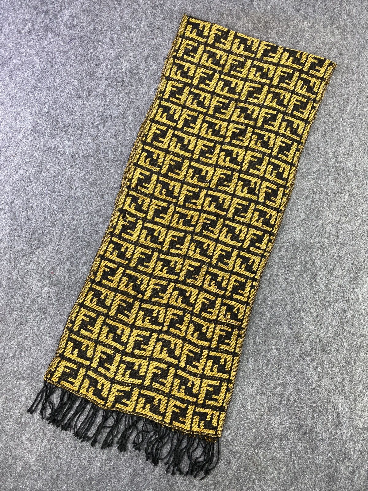 Fendi FENDI Scarf/Muffler/Neckwear -T206 Size ONE SIZE - 1 Thumbnail