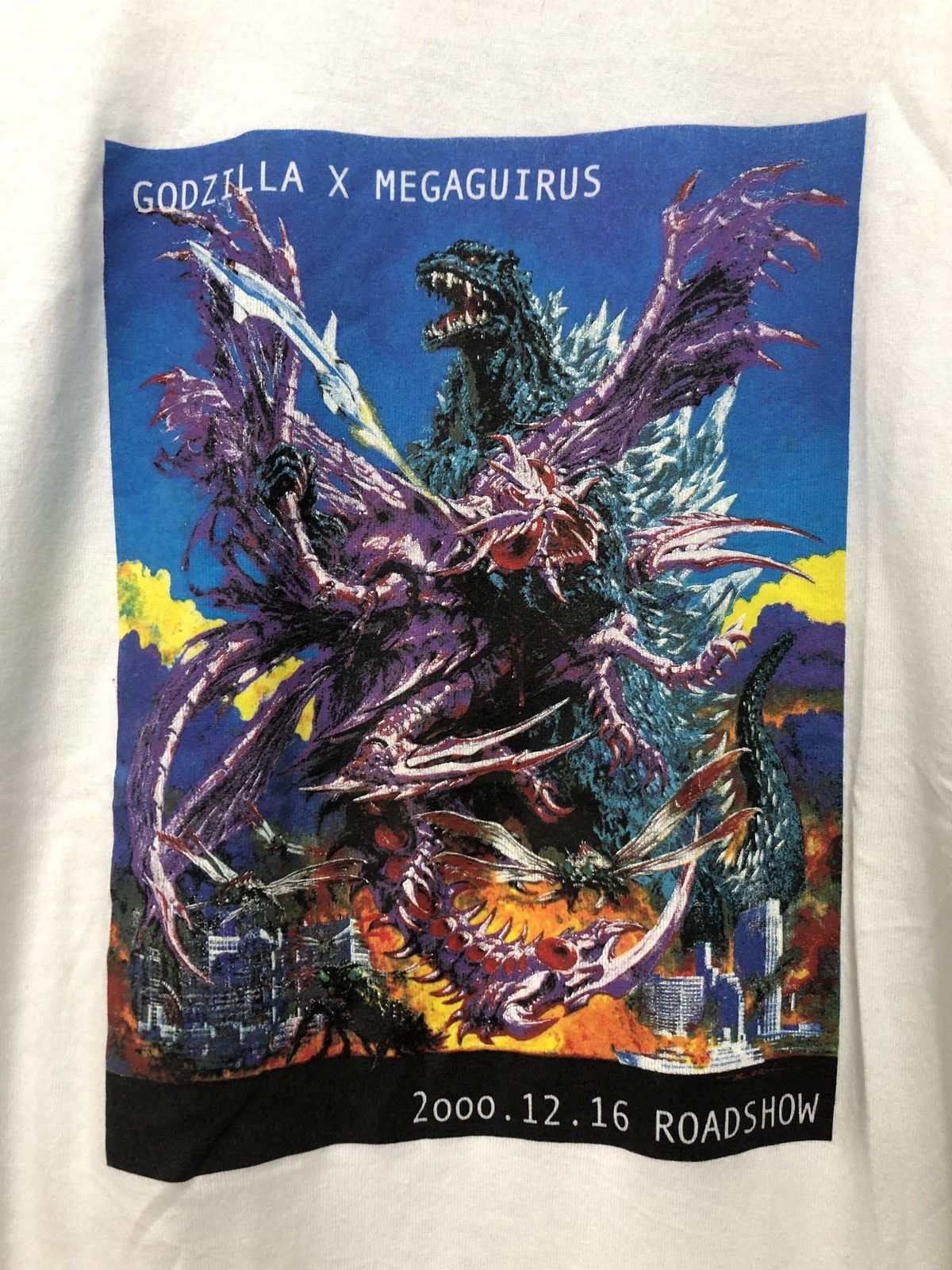 Vintage Vintage Godzilla X Megaguirus Road Show Promo T-Shirt Size US M / EU 48-50 / 2 - 2 Thumbnail