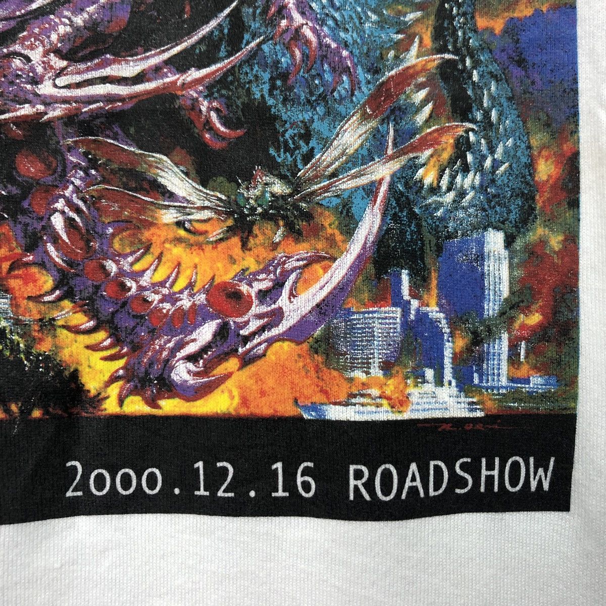 Vintage Vintage Godzilla X Megaguirus Road Show Promo T-Shirt Size US M / EU 48-50 / 2 - 3 Thumbnail