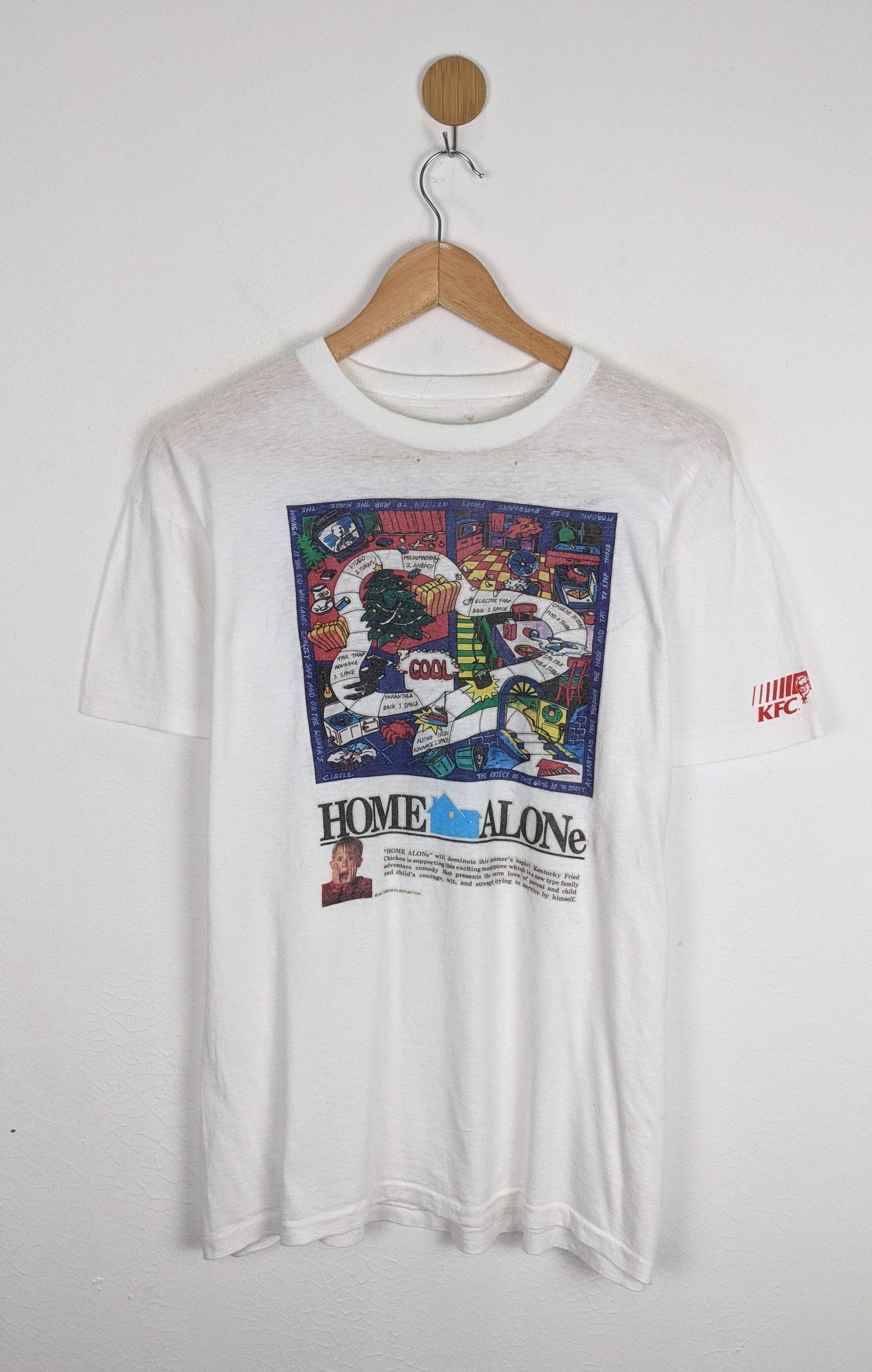 Vintage Vintage Home Alone 2 Cult Movie 90s KFC Promo shirt Size US L / EU 52-54 / 3 - 1 Thumbnail