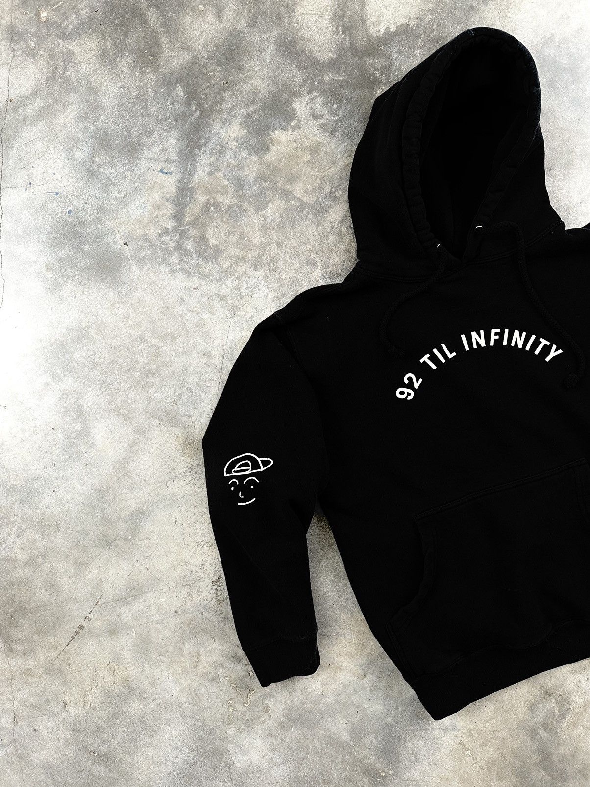 Mac Miller Mac Miller Black 92 to Infinity Logo Hoodie Sz. Small Size US S / EU 44-46 / 1 - 3 Thumbnail