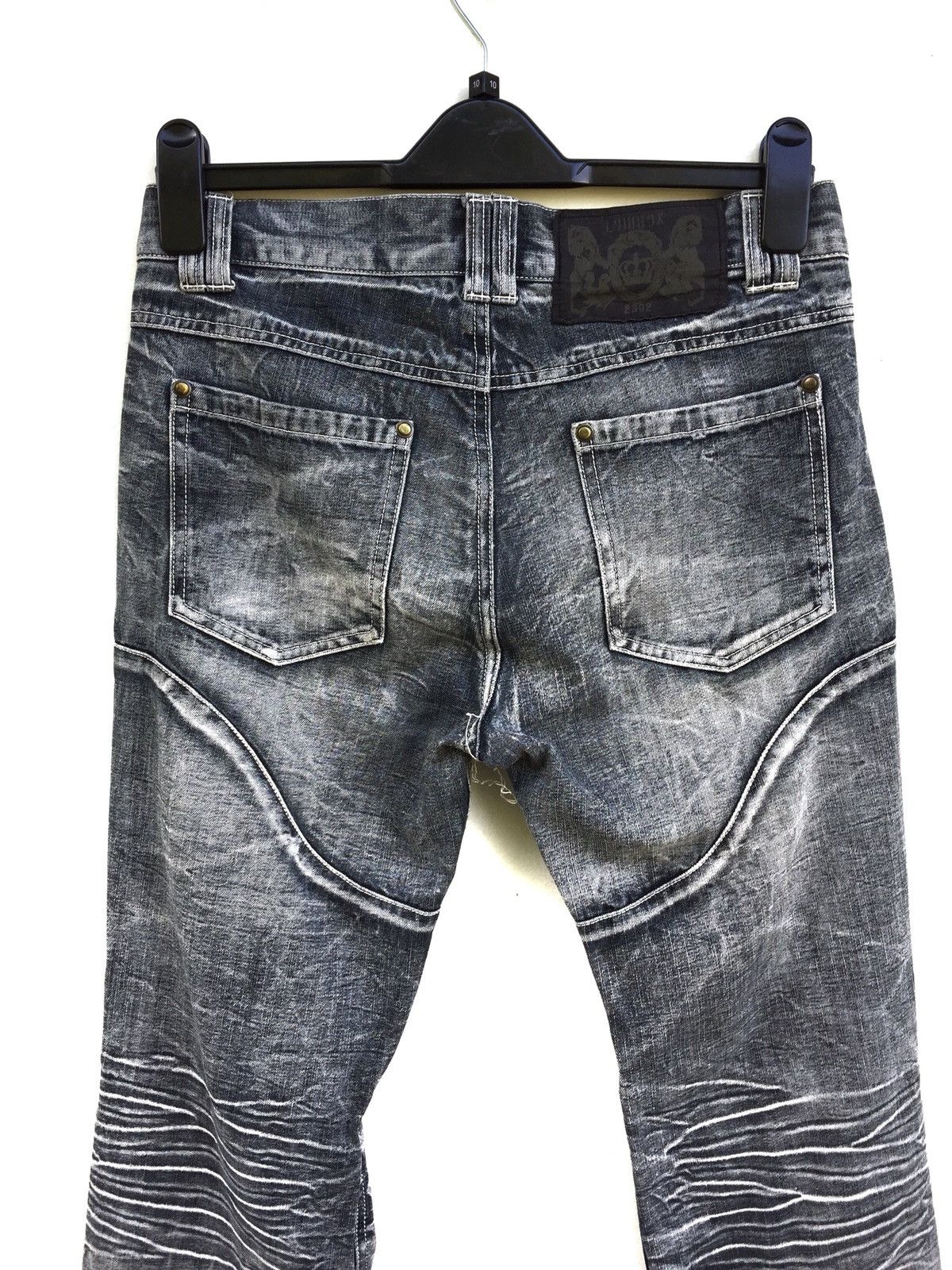 Japanese Brand Japanese Brand Lowbox Distressed Jeans Number Nine Style Size US 29 - 13 Thumbnail