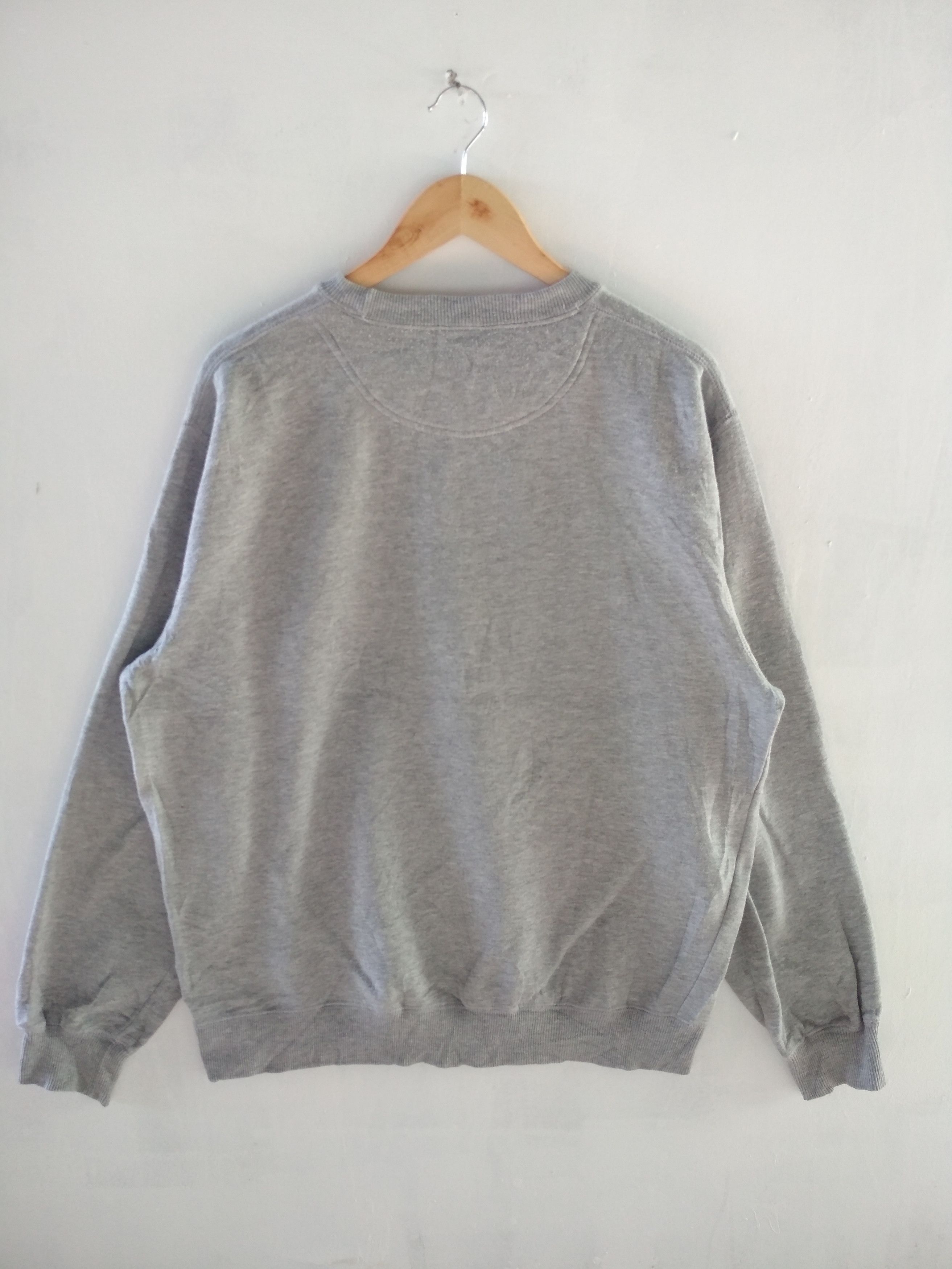 Converse CONVERSE Chuck Taylor ALL STAR Big Logo Sweatshirt Swag Size US L / EU 52-54 / 3 - 5 Thumbnail