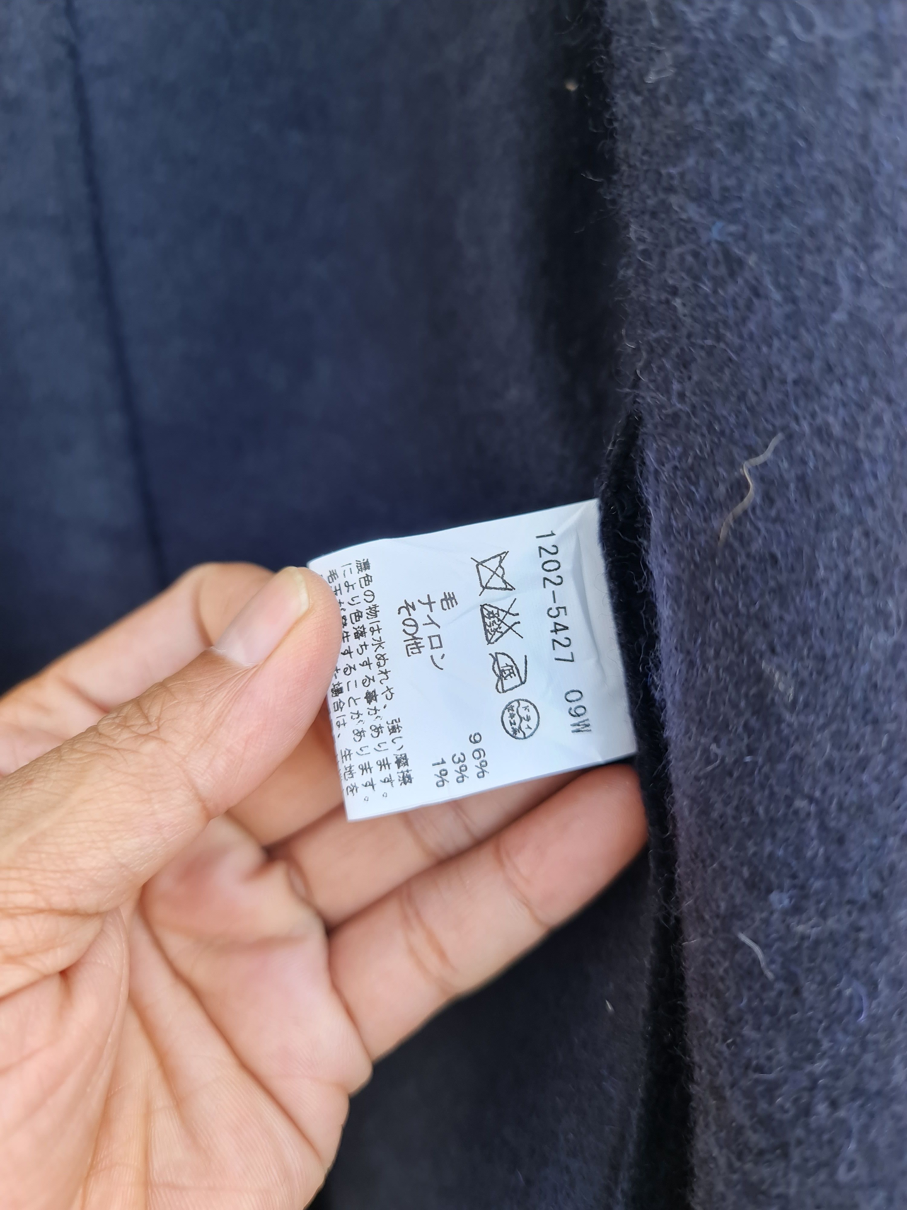 Agnes B. Crop Top Jacket