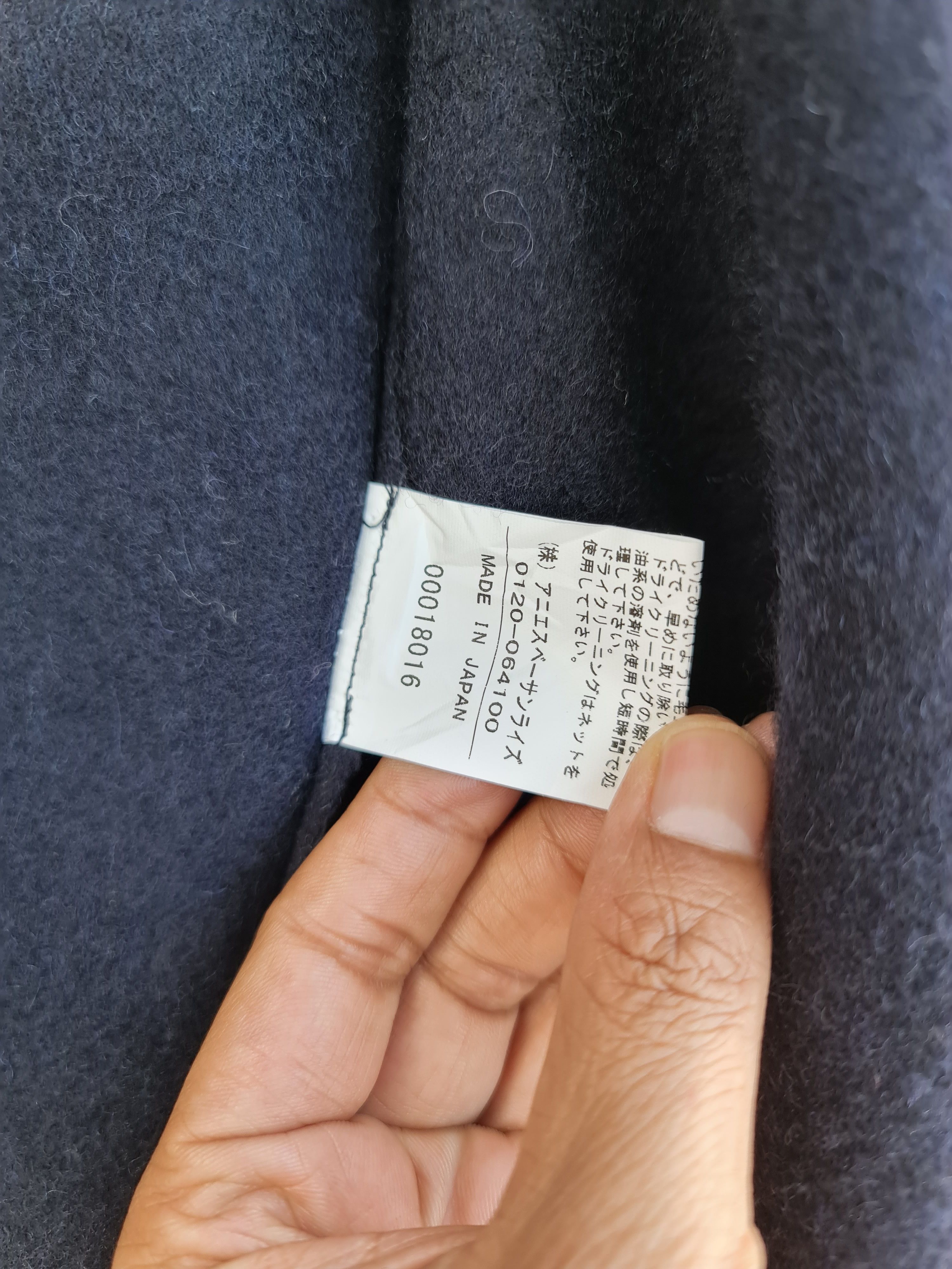 Agnes B. Crop Top Jacket