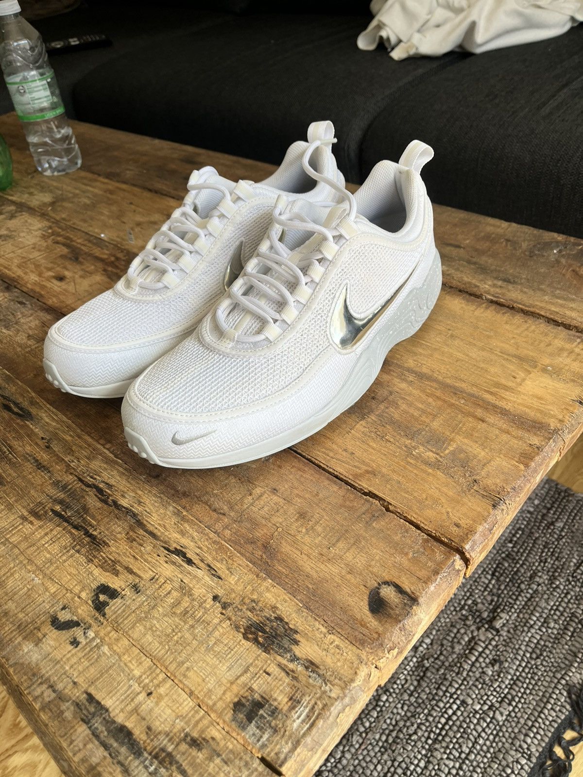 nike spiridon wolf grey