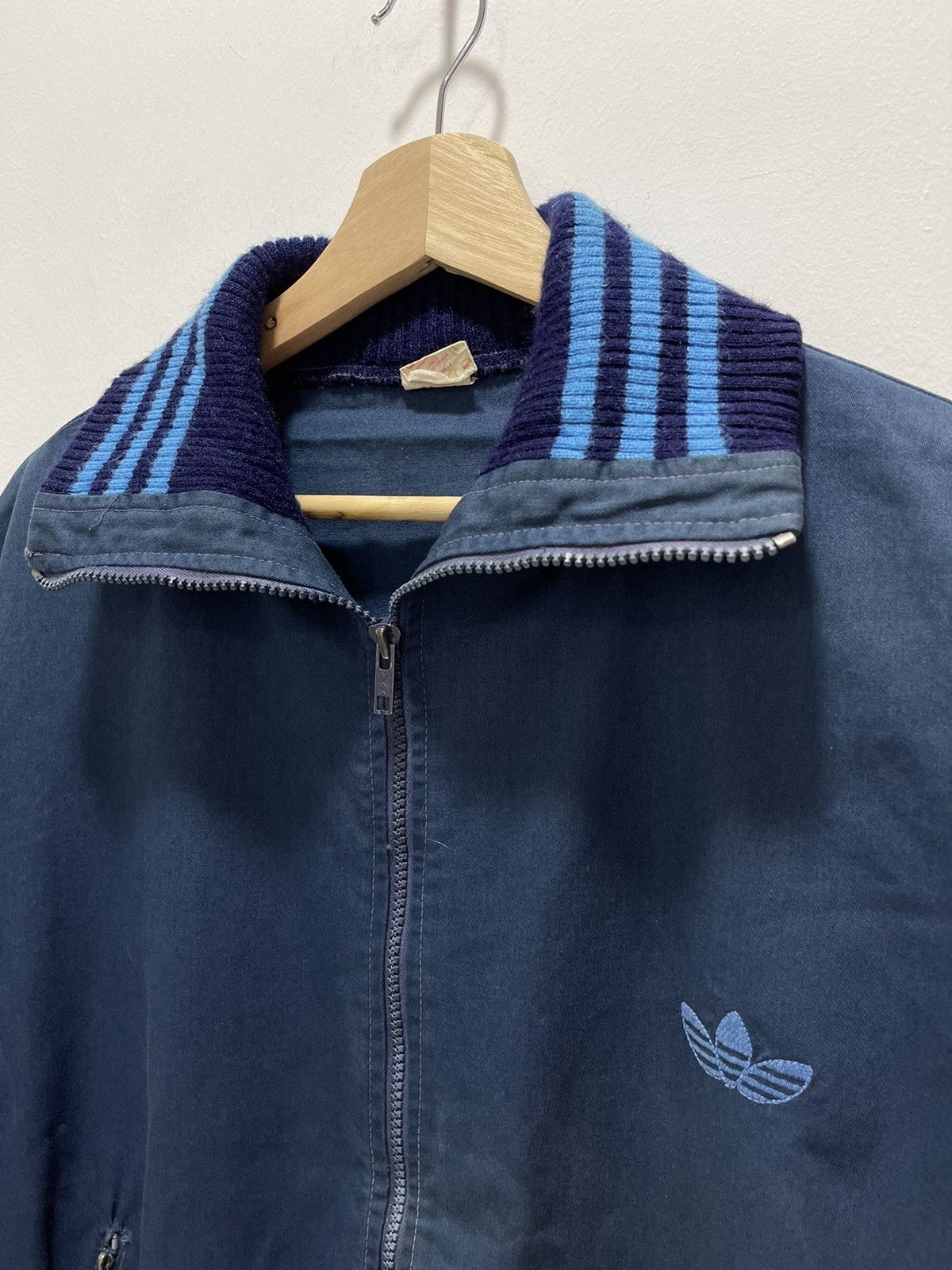 Adidas VINTAGE ADIDAS TREFOIL EMBROIDERY TRACKTOP JACKET Size US M / EU 48-50 / 2 - 2 Thumbnail