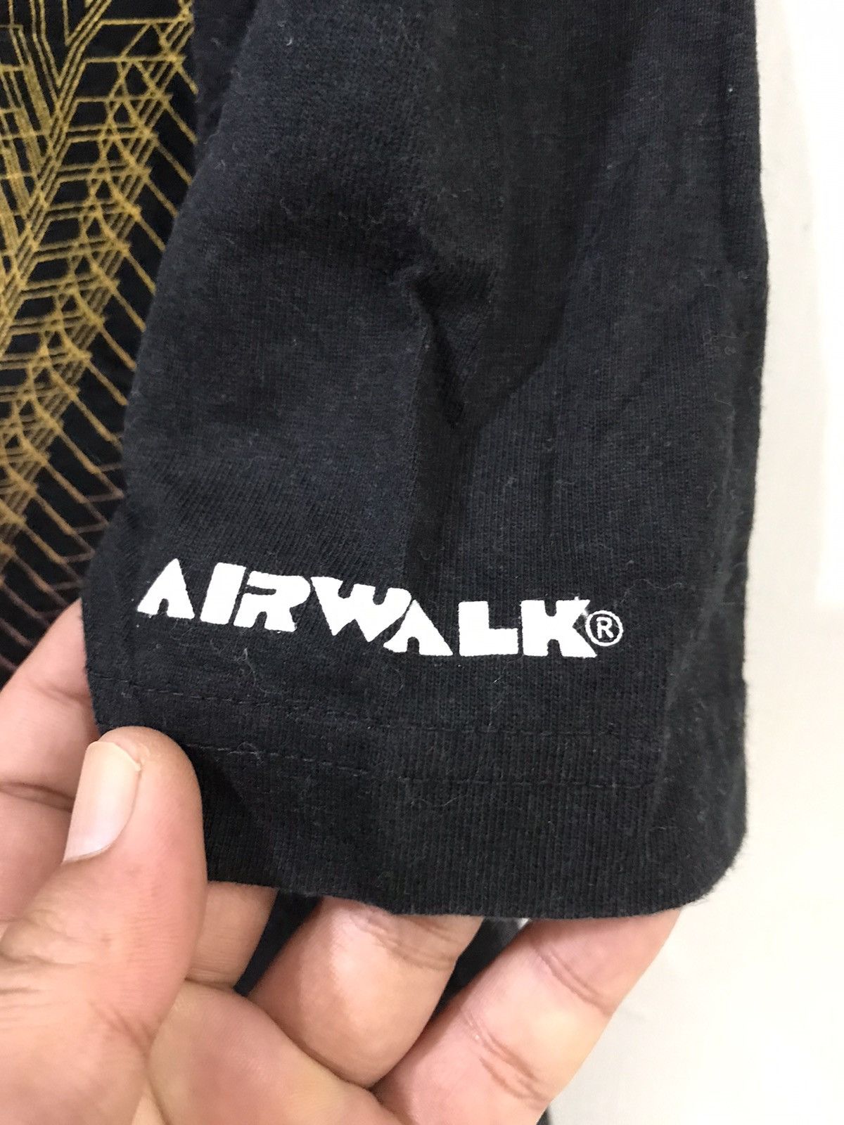 Airwalk AIRWALK Surf Skate Ski Big Print Shirt Size US M / EU 48-50 / 2 - 3 Thumbnail