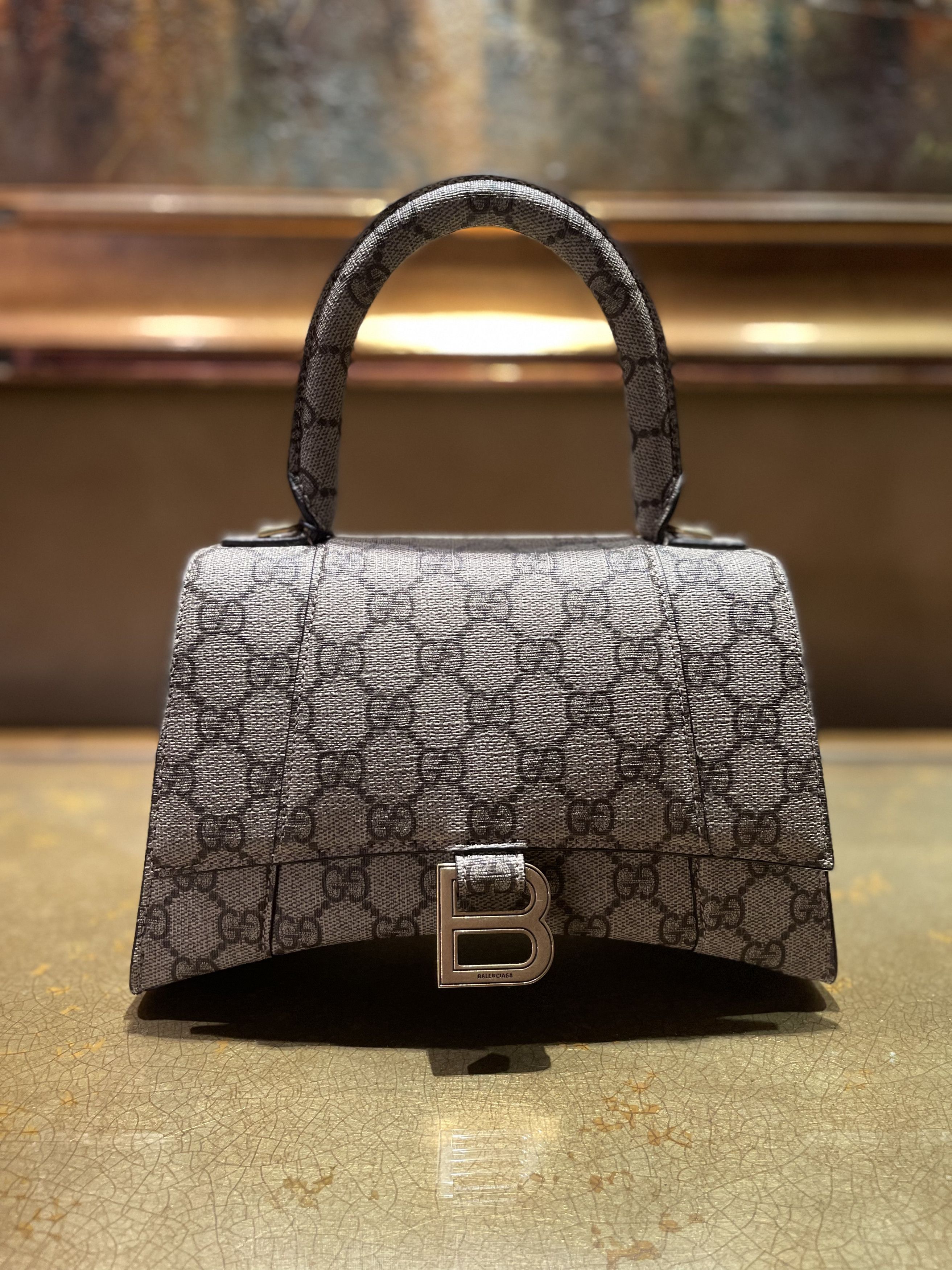 Balenciaga × Gucci GUCCI x BALENCIAGA THE HACKER PROJECT SMALL HOURGLASS BAG Size ONE SIZE - 16 Thumbnail