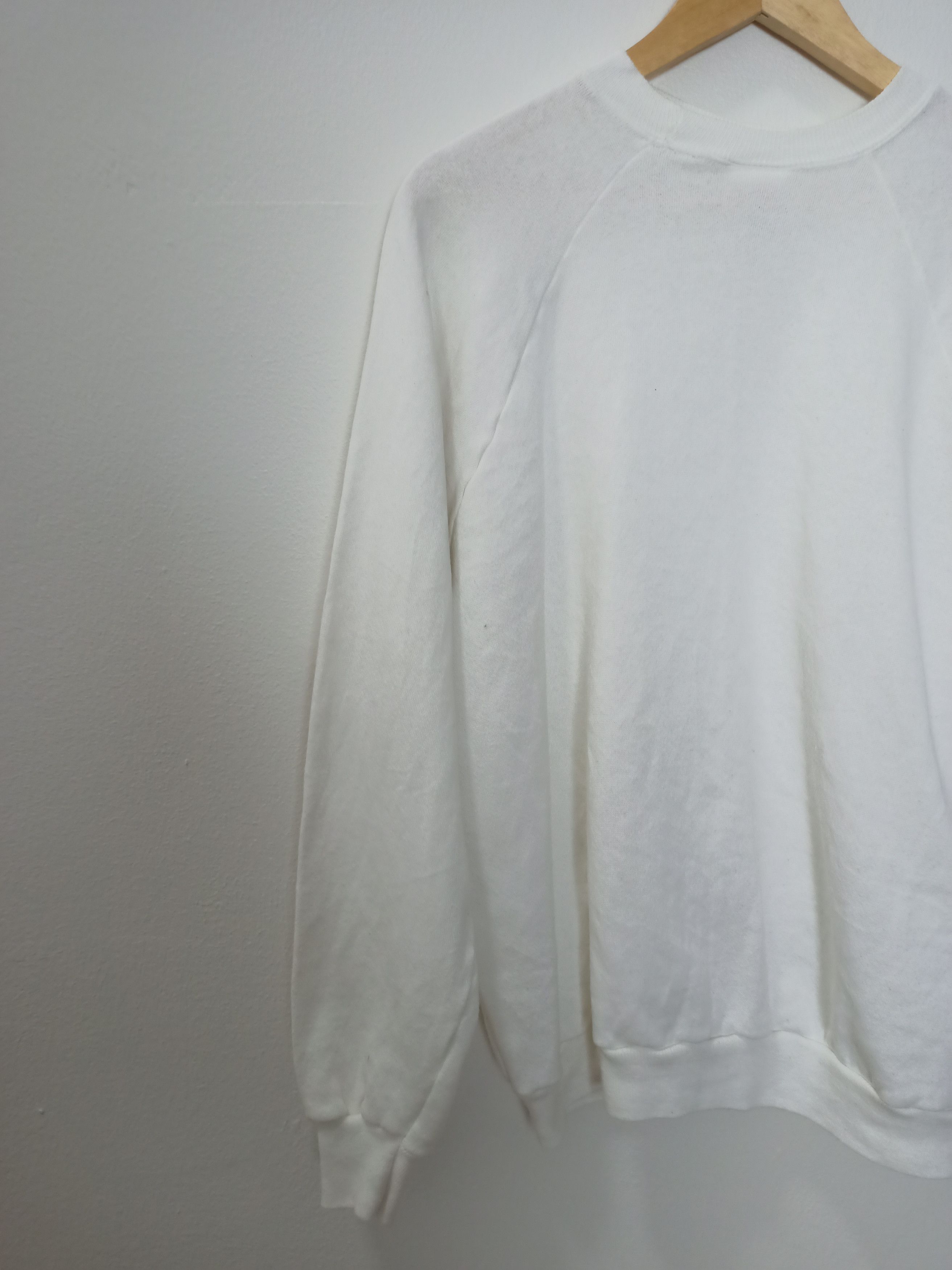 Hanes HANES Plain White Sweatshirt Size US XL / EU 56 / 4 - 8 Thumbnail