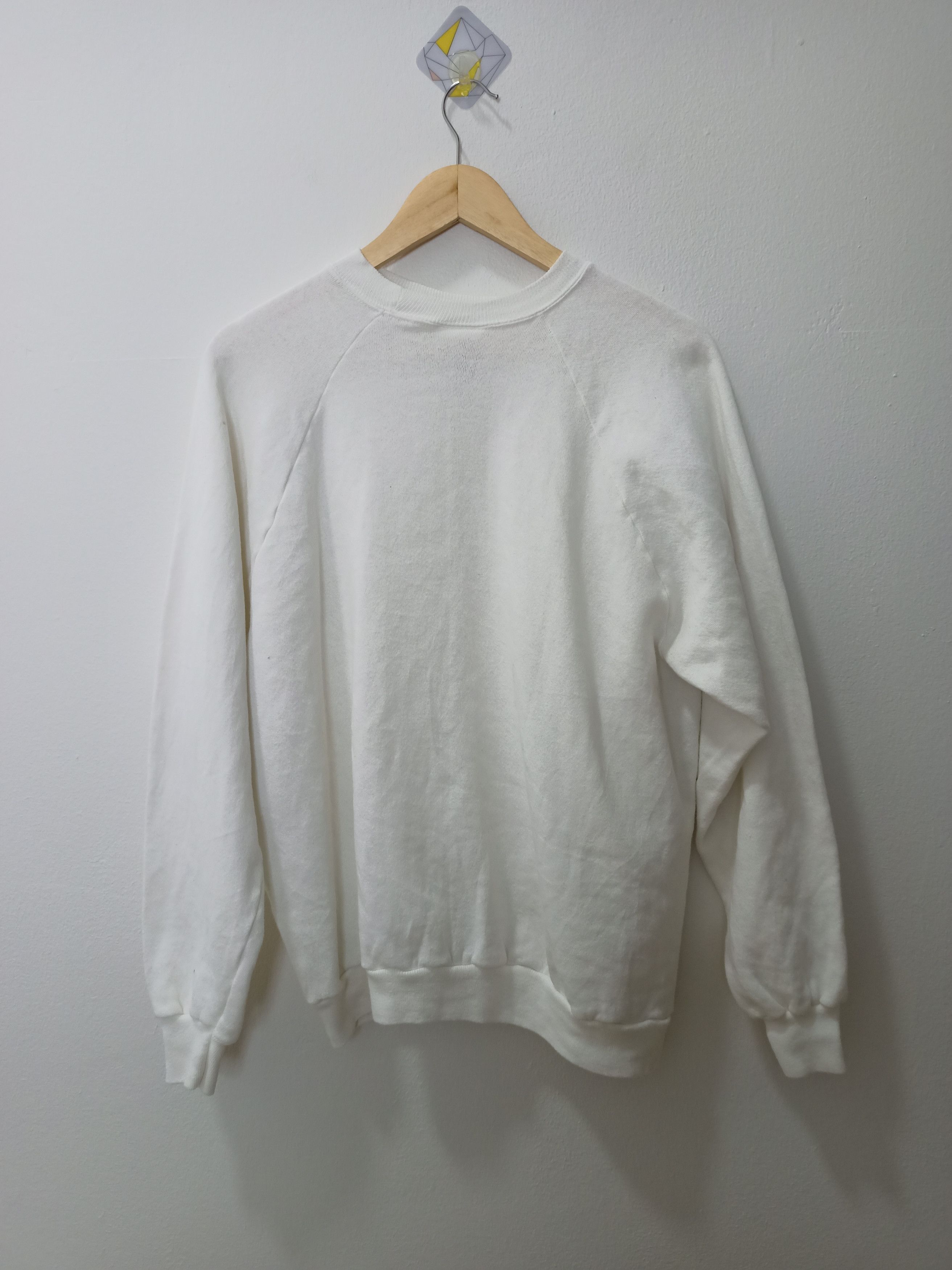 Hanes HANES Plain White Sweatshirt Size US XL / EU 56 / 4 - 4 Thumbnail