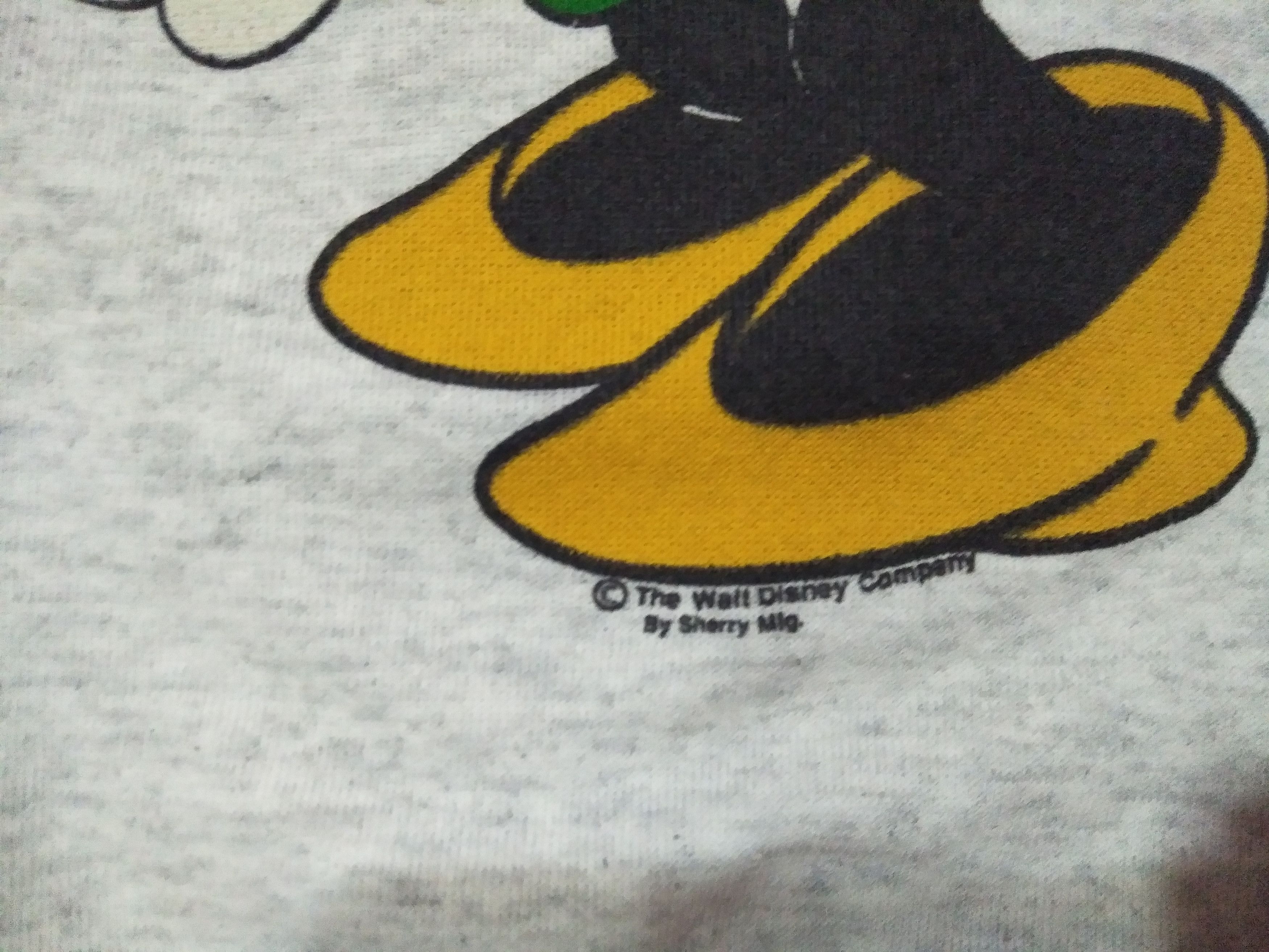 Delta Vintage Minnie Mouse sweatshirt crewneck big logo spell out Size US M / EU 48-50 / 2 - 5 Thumbnail