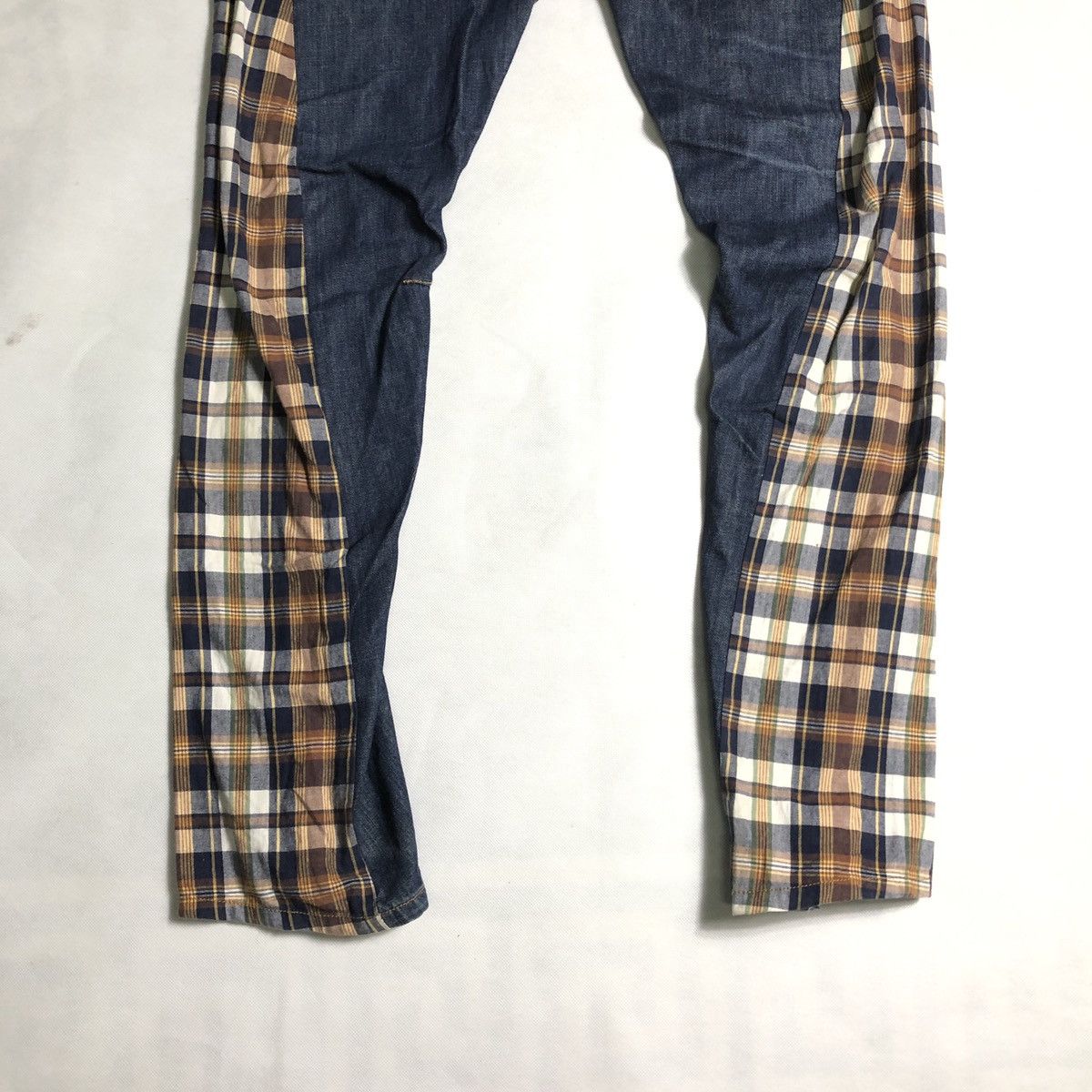 Japanese Brand Rare! Breath 🇯🇵 Cut & Sewn Bondage Rebuild Flannel Jeans Size US 32 / EU 48 - 4 Thumbnail