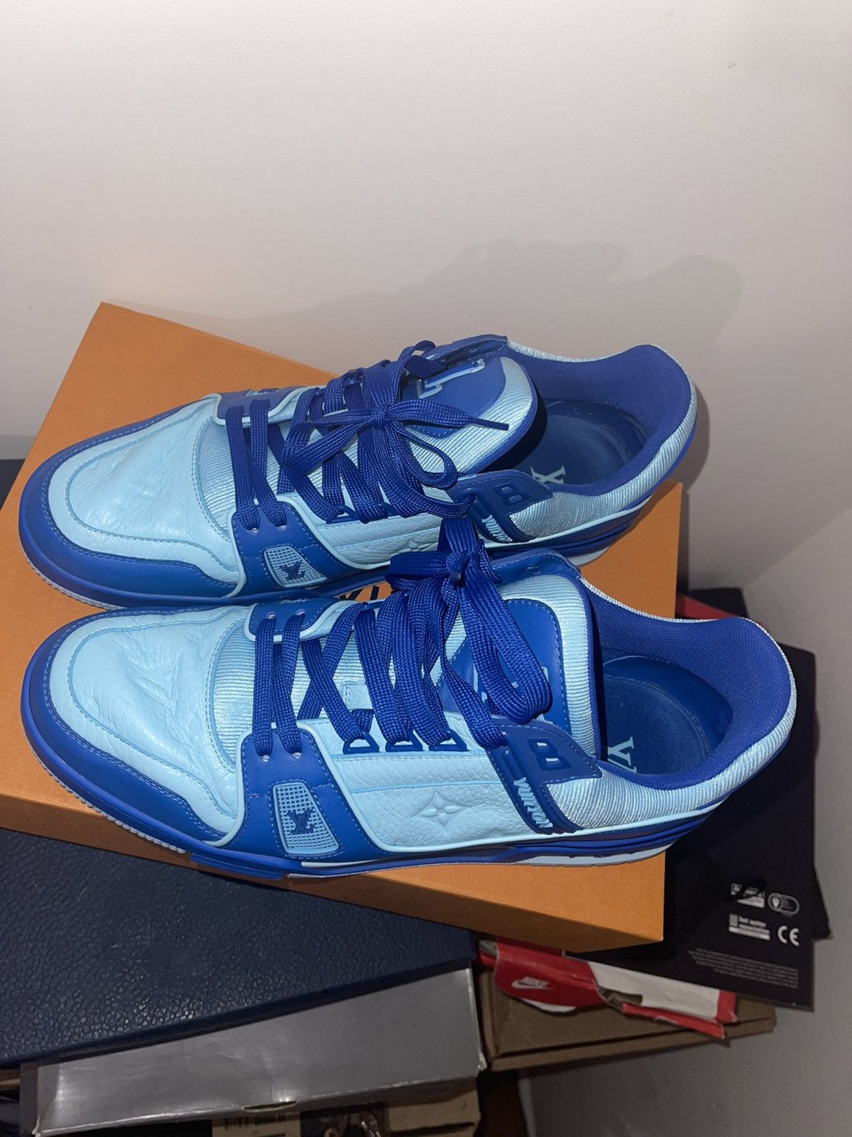 Louis Vuitton LV trainers Size US 10 / EU 43 - 5 Thumbnail