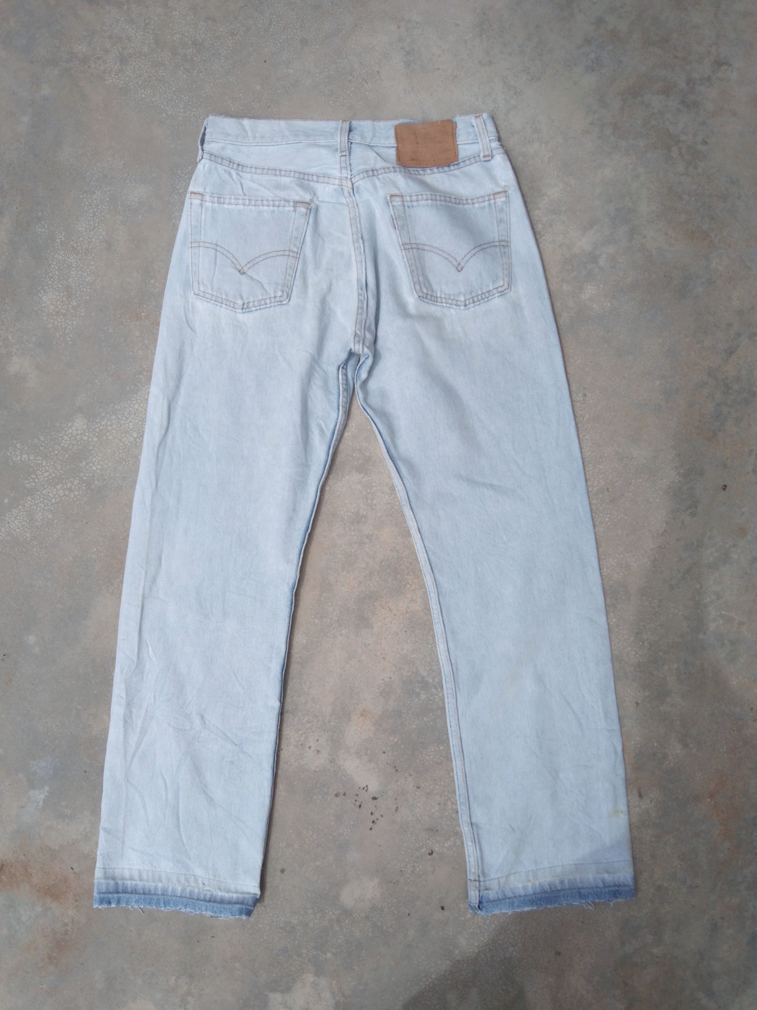 Levi's 90s Vintage Levi's 501 Made In USA Distressed Jeans Size US 28 / EU 44 - 2 Thumbnail